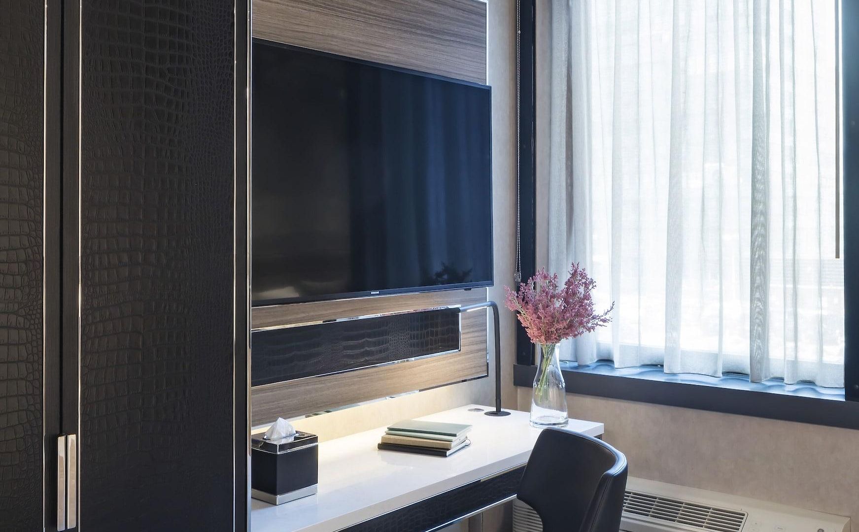 Hotel Aliz Times Square 4*