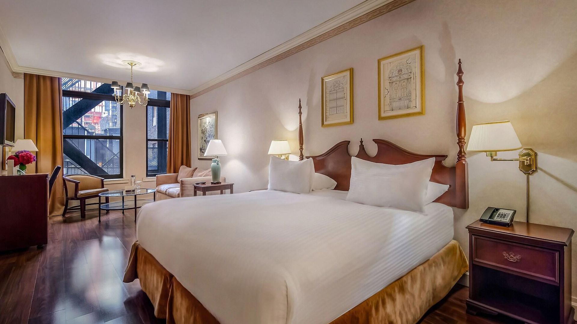 Hotel Avalon