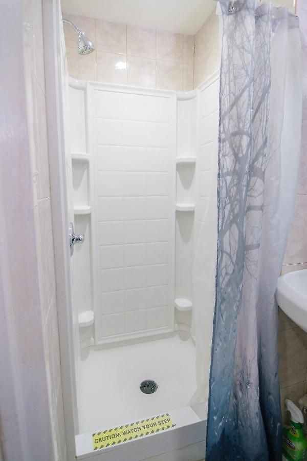 Apartment Elegant 2 Bedroom W Modern Amenities