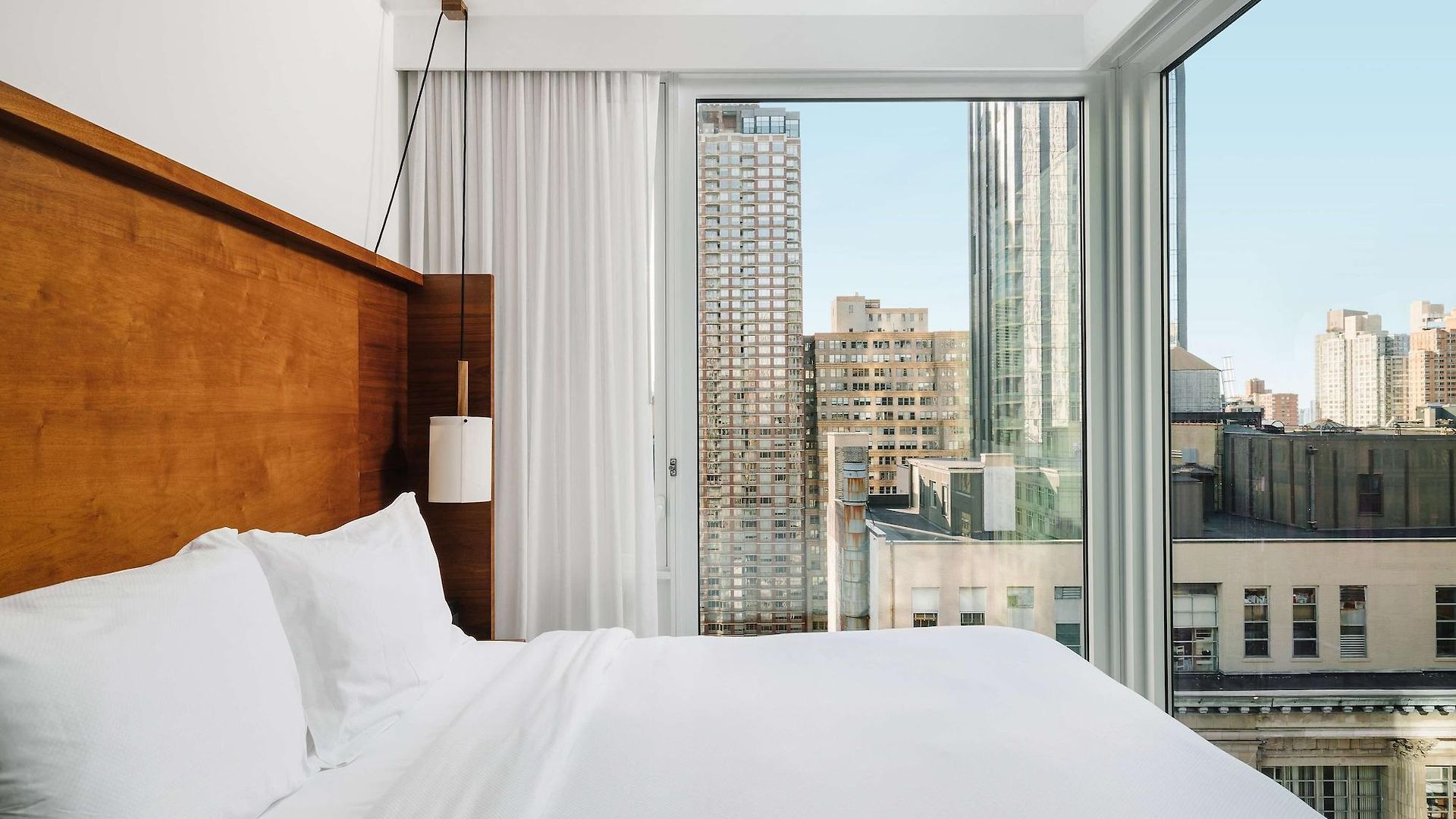 Arlo Nomad Hotel