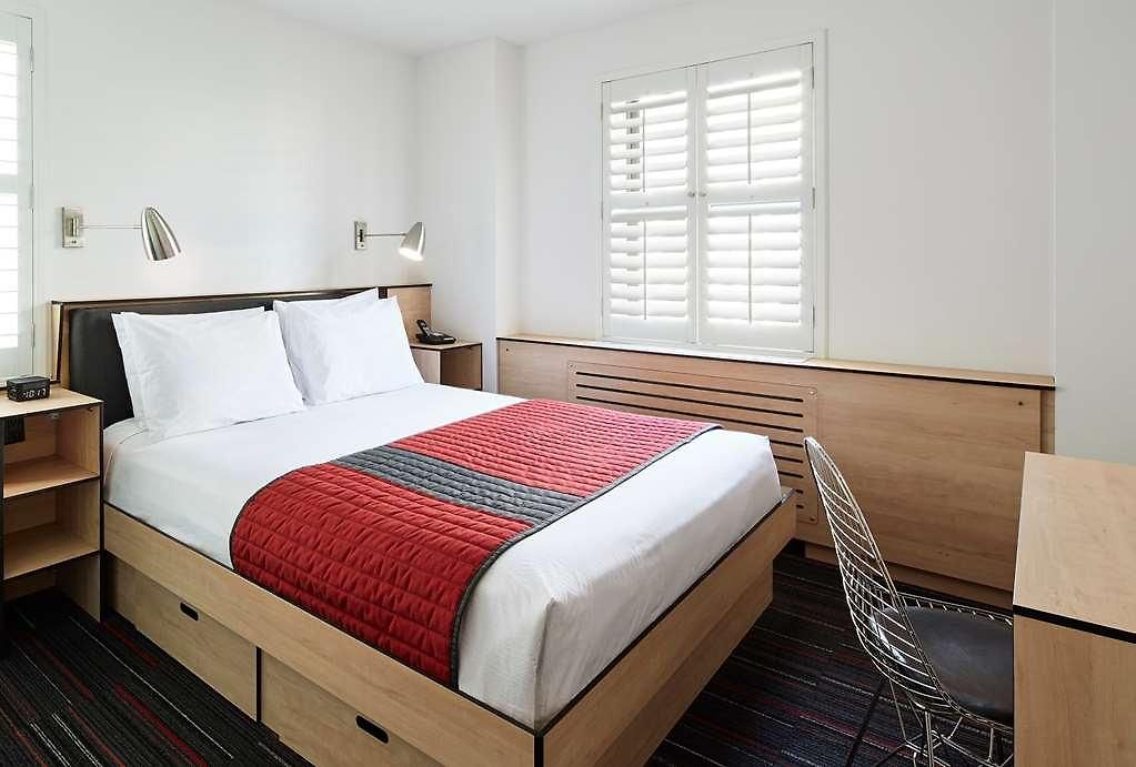 Hotel Pod 51 3*