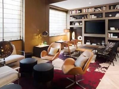 Hotel Hilton Brooklyn - Newly Renovated 4*
