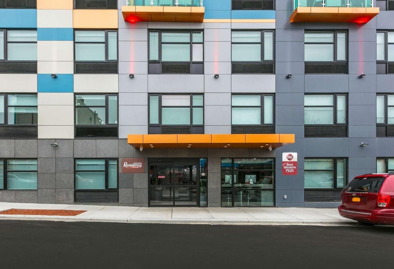 Western Executive Residency Bronx 3*