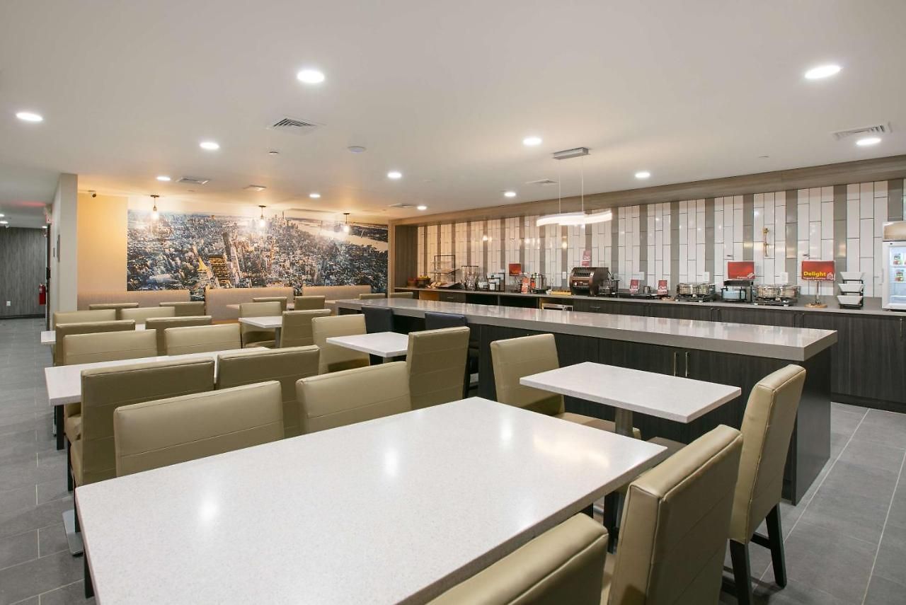 Hotel Western Executive Residency Bronx