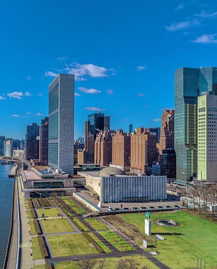 3 Bedrooms 2 Stops To Manhattan