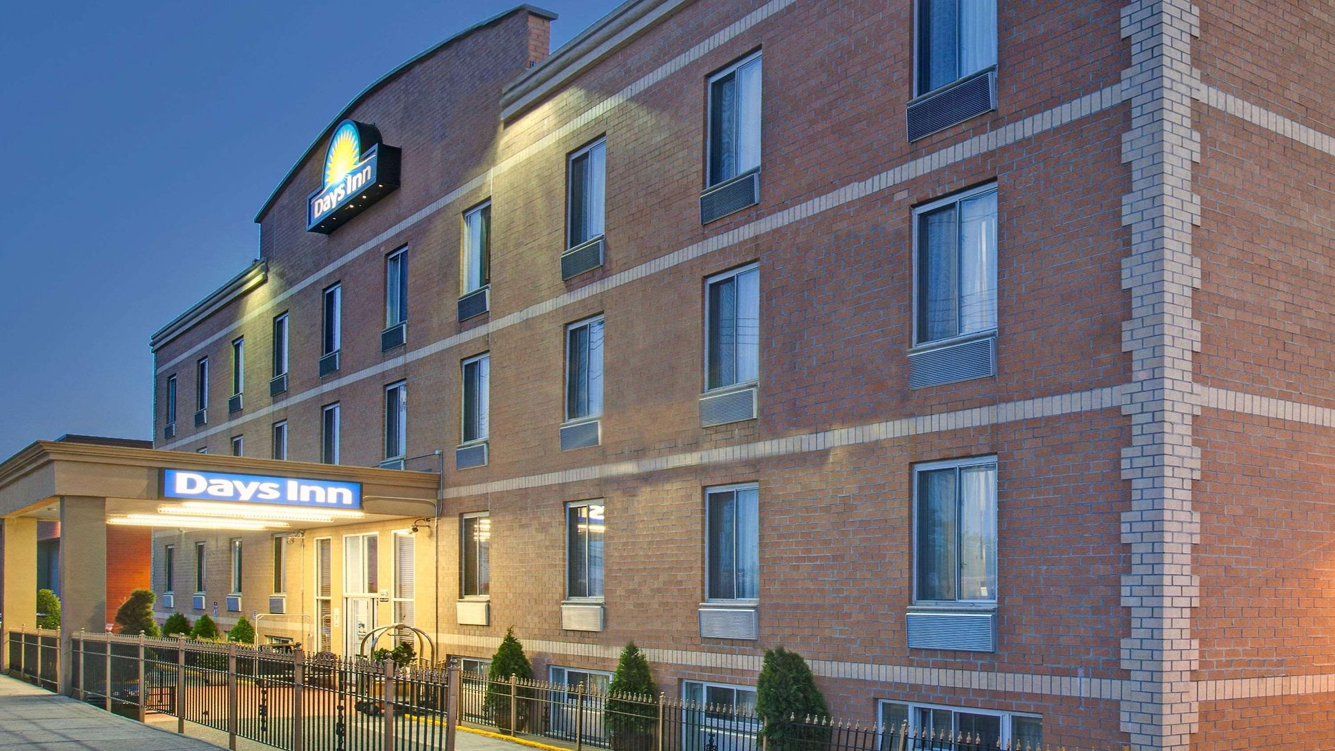 Hotel Days By Wyndham Jamaica / Jfk Airport New York