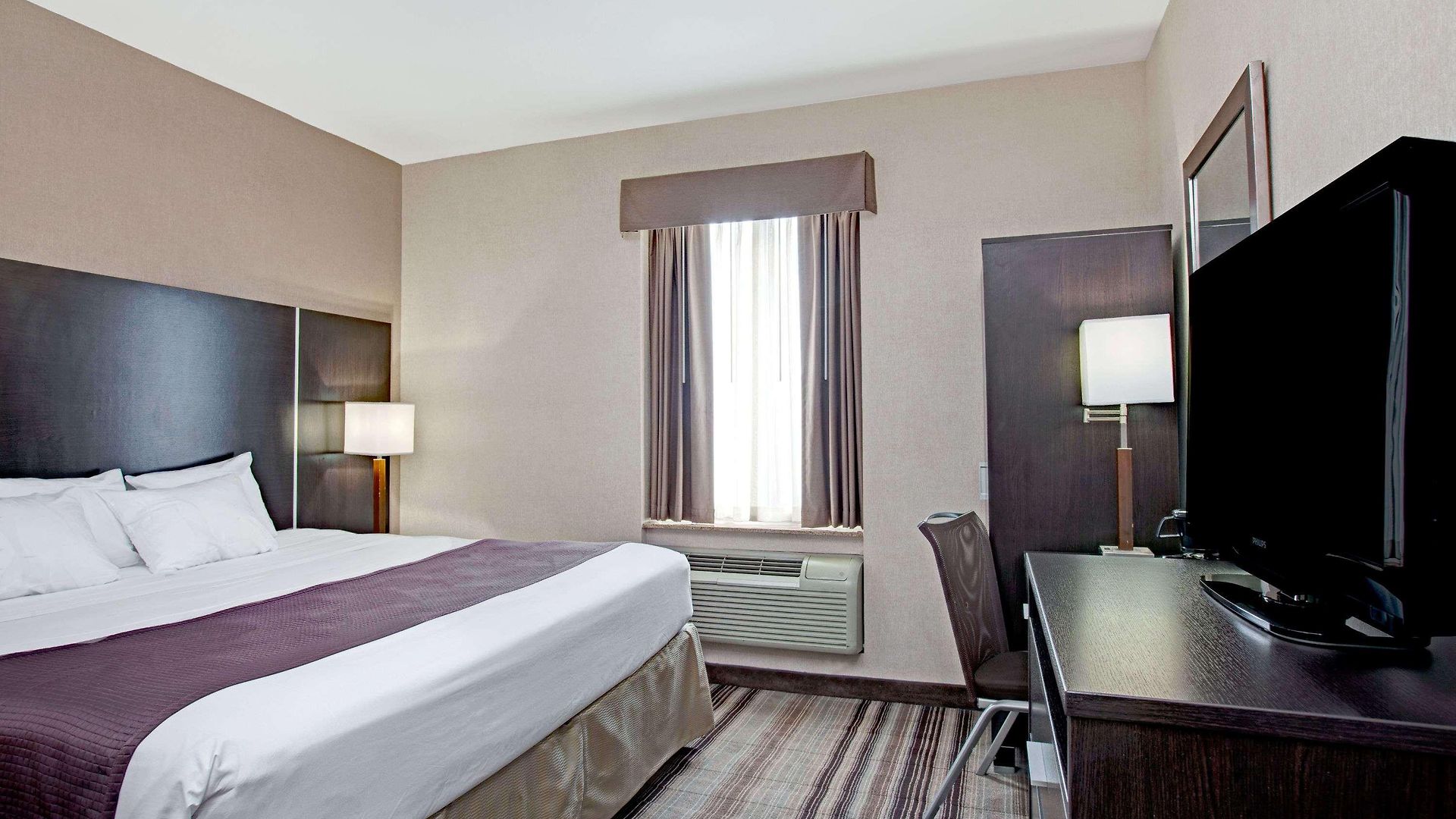 Days By Wyndham Jamaica / Jfk Airport