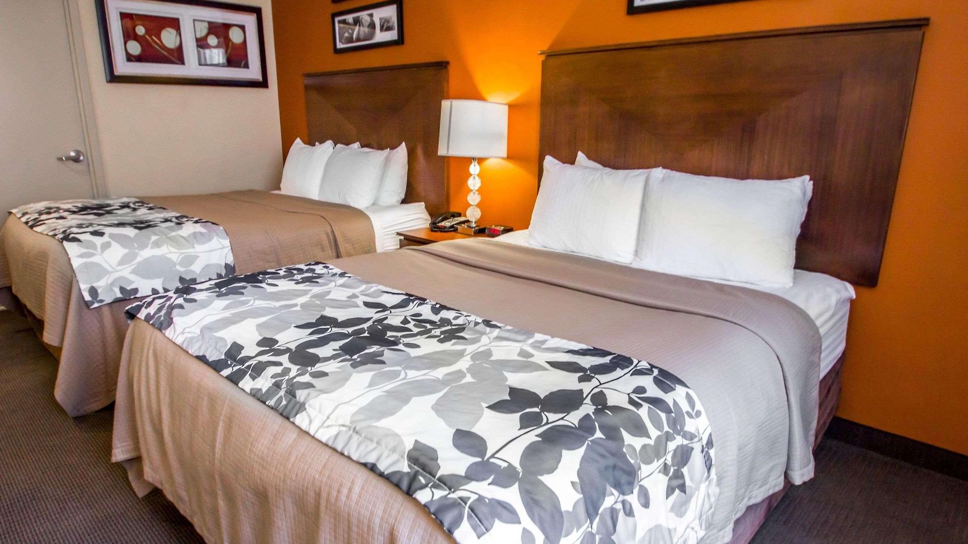 Sleep Long Island - Manhattan View Hotel New York