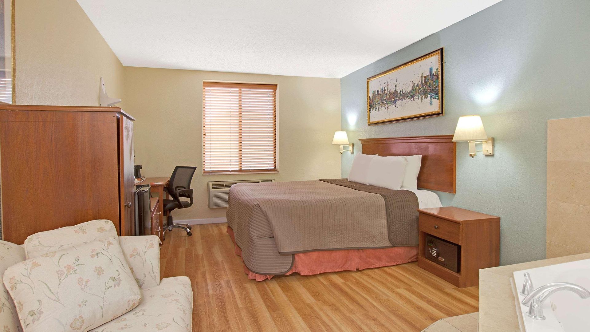 Hotel Quality Jfk Airport Rockaway Blvd 2*