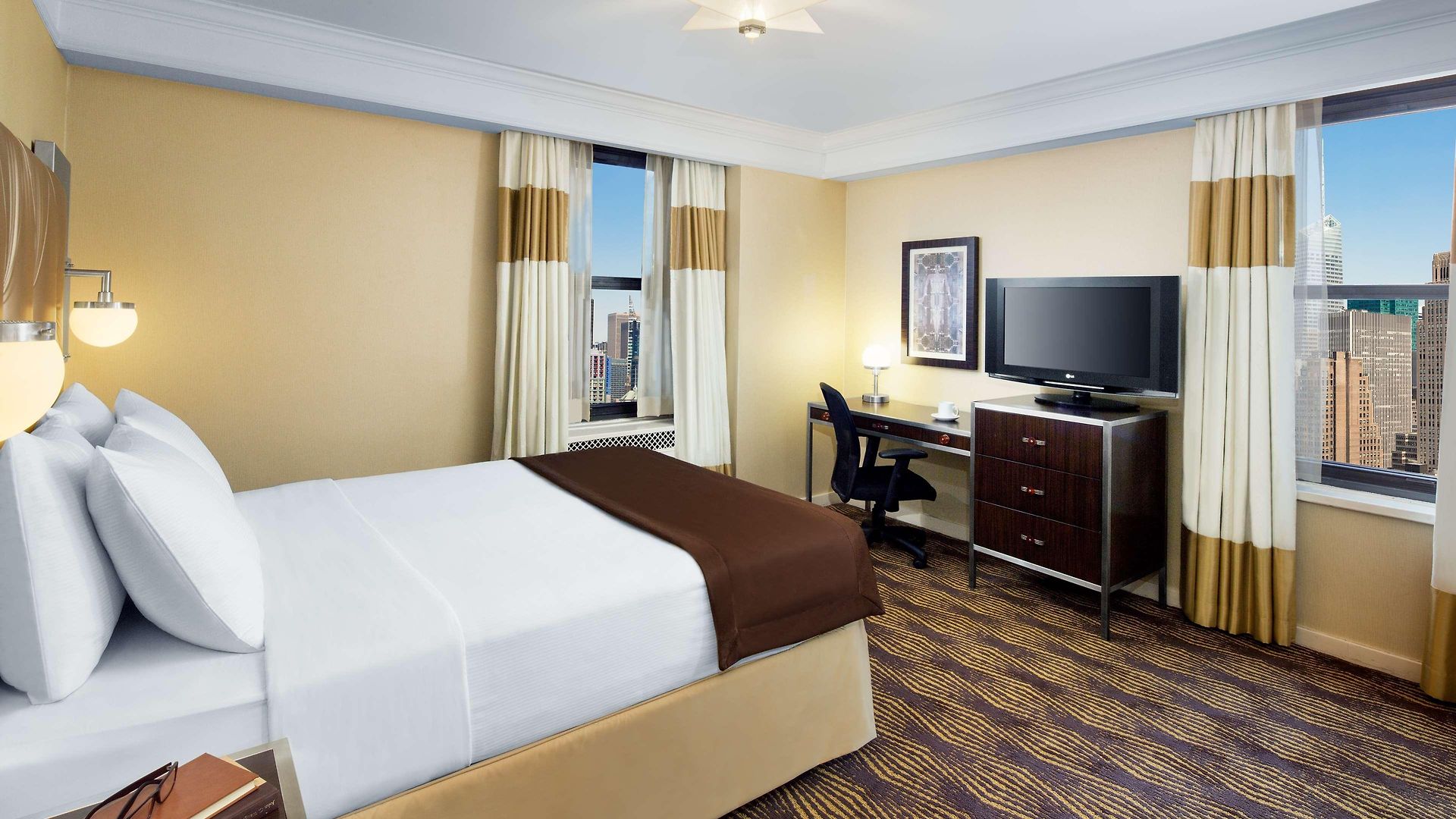 New Yorker By Lotte Hotel 4*