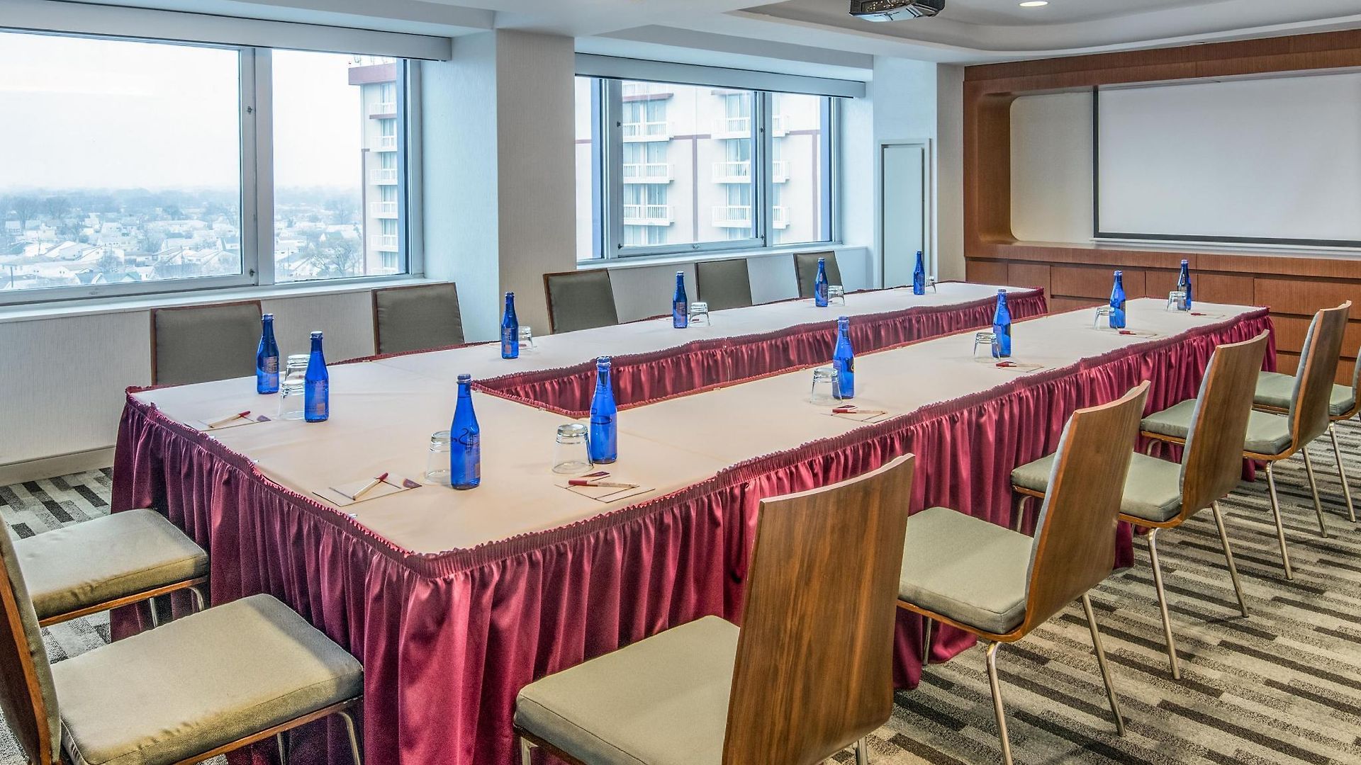 Crowne Plaza Jfk Airport City, An Ihg Hotel