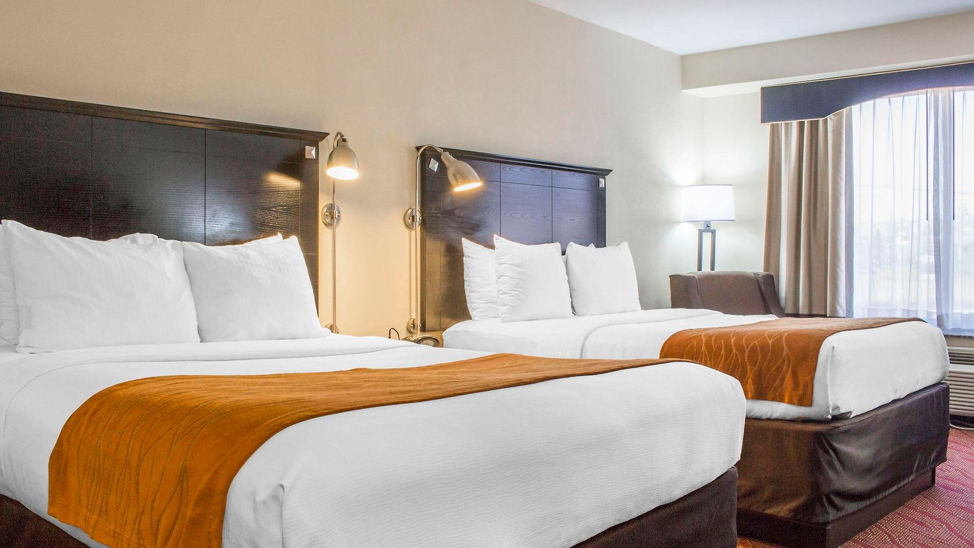 Comfort & Laguardia Airport 4* New York