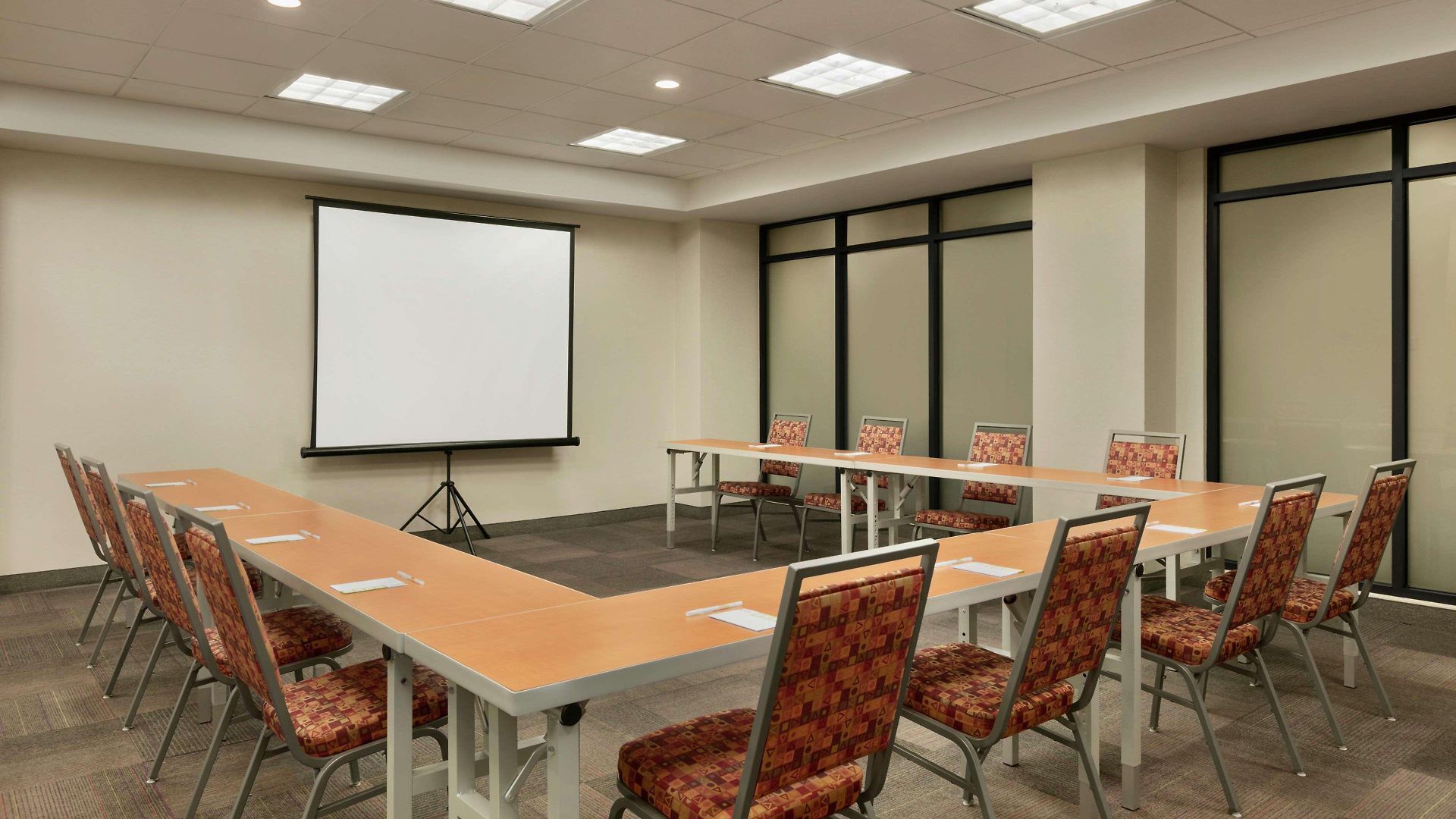 Home2 Long Island City/manhattan View Hotel 3*
