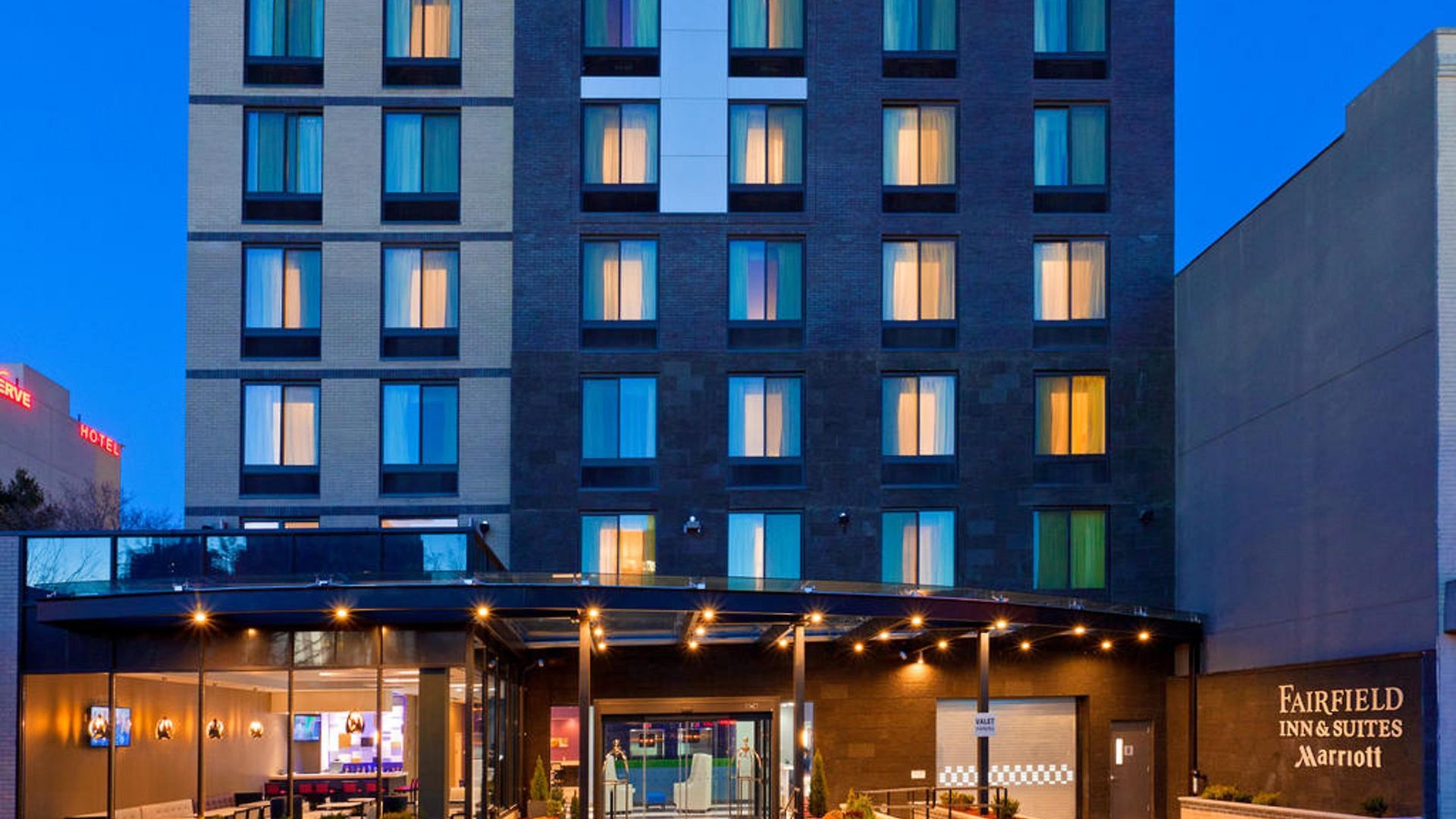 Hotel Fairfield & By Marriott Queens/queensboro Bridge New York