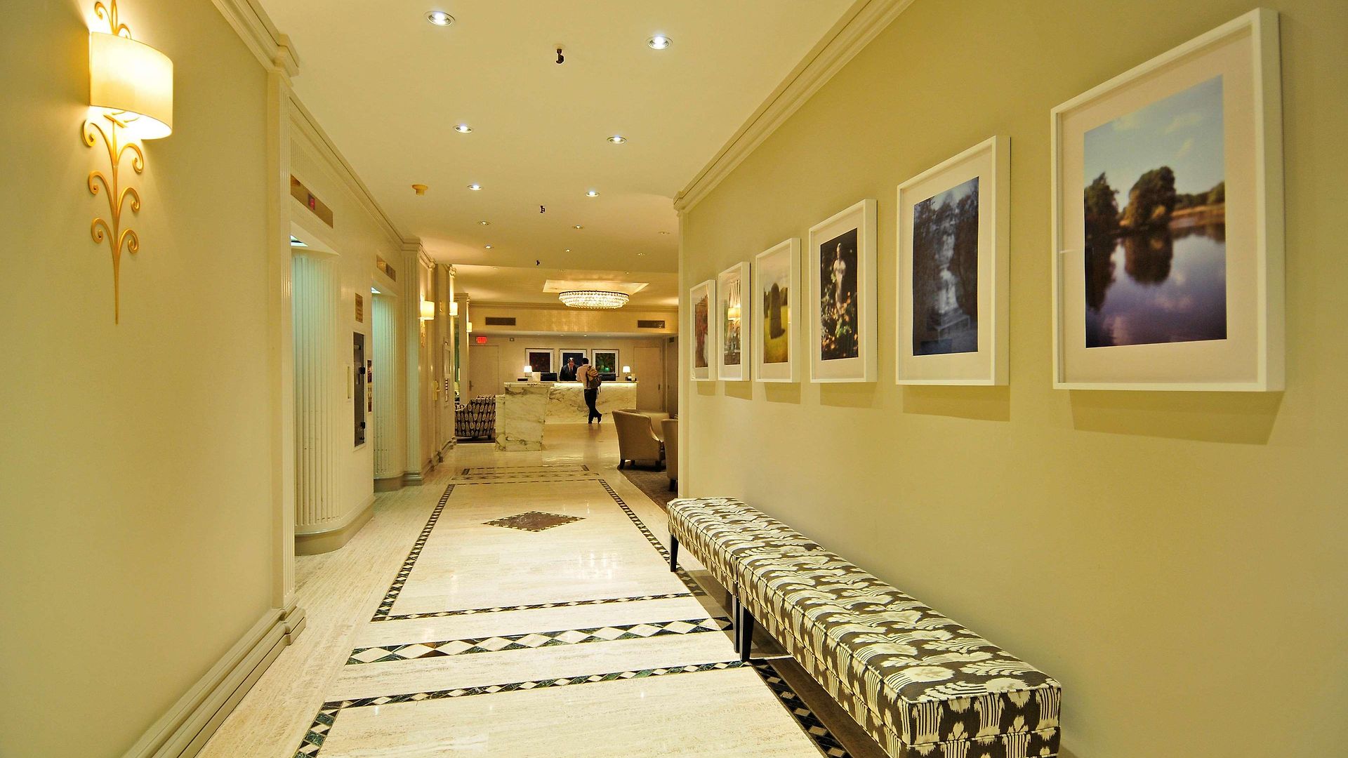 Lombardy Aparthotel 4*