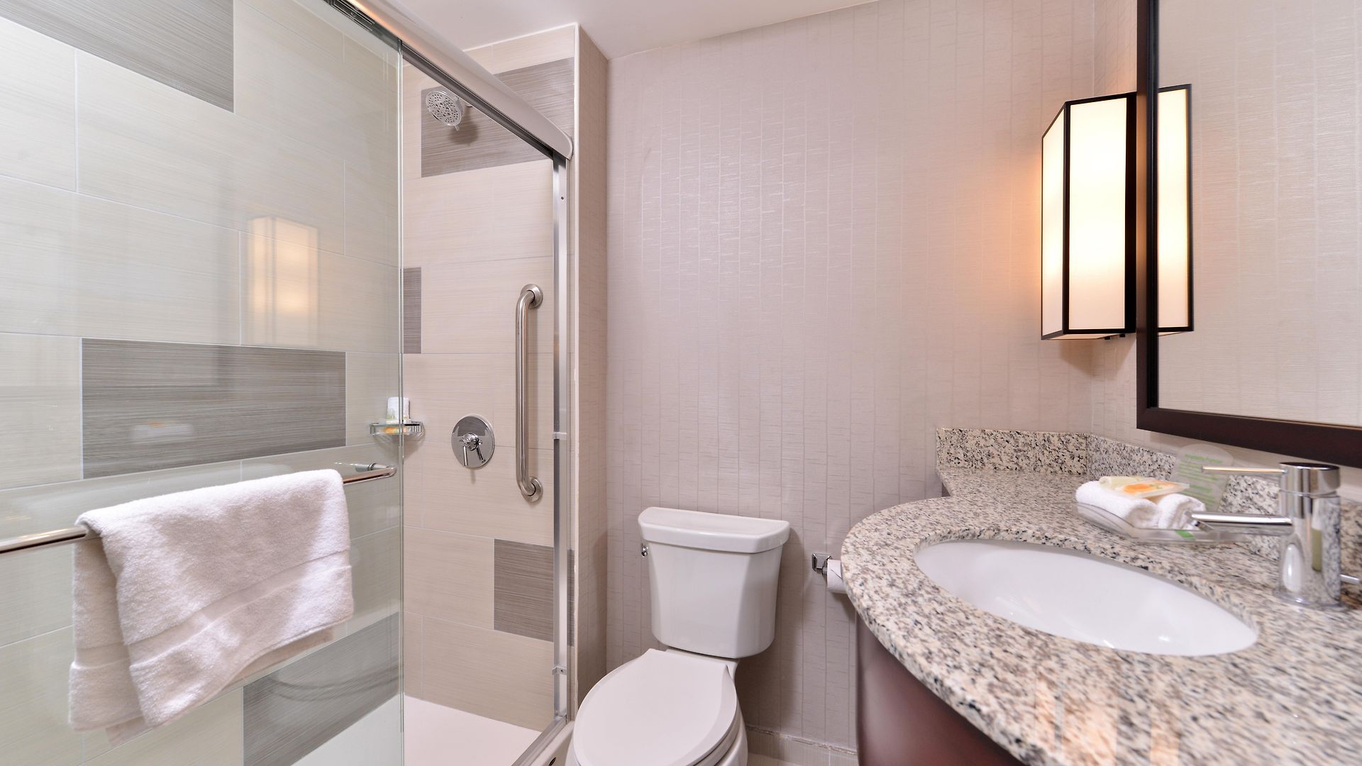 - Times Square By Ihg Hotel 3*