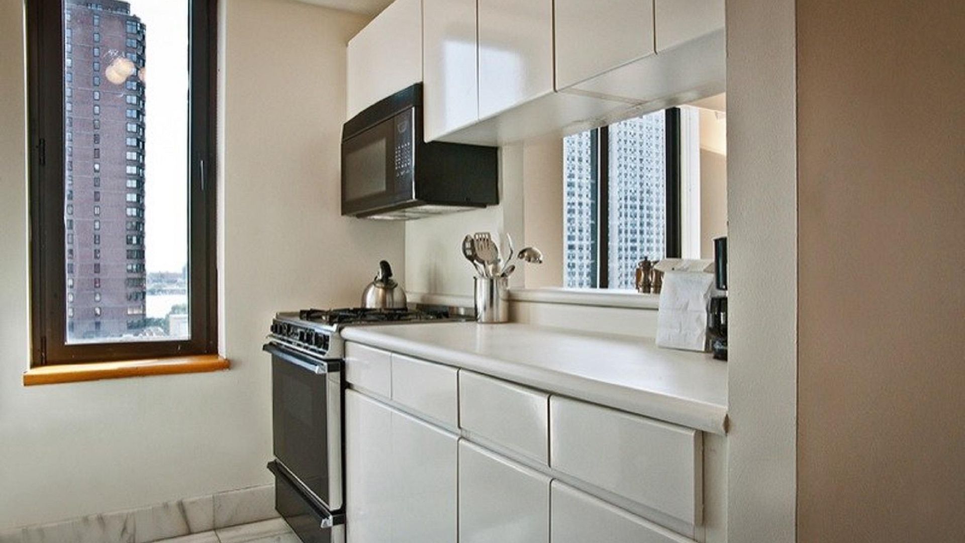 The Marmara Manhattan 3*