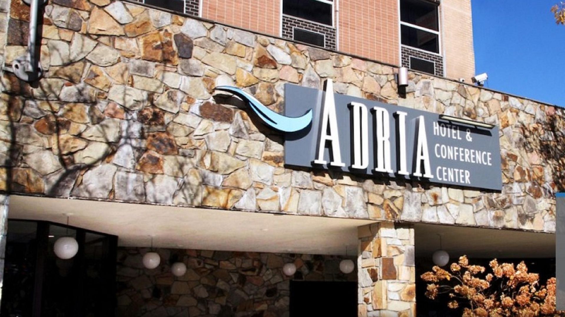 Adria And Conference Center Hotel New York