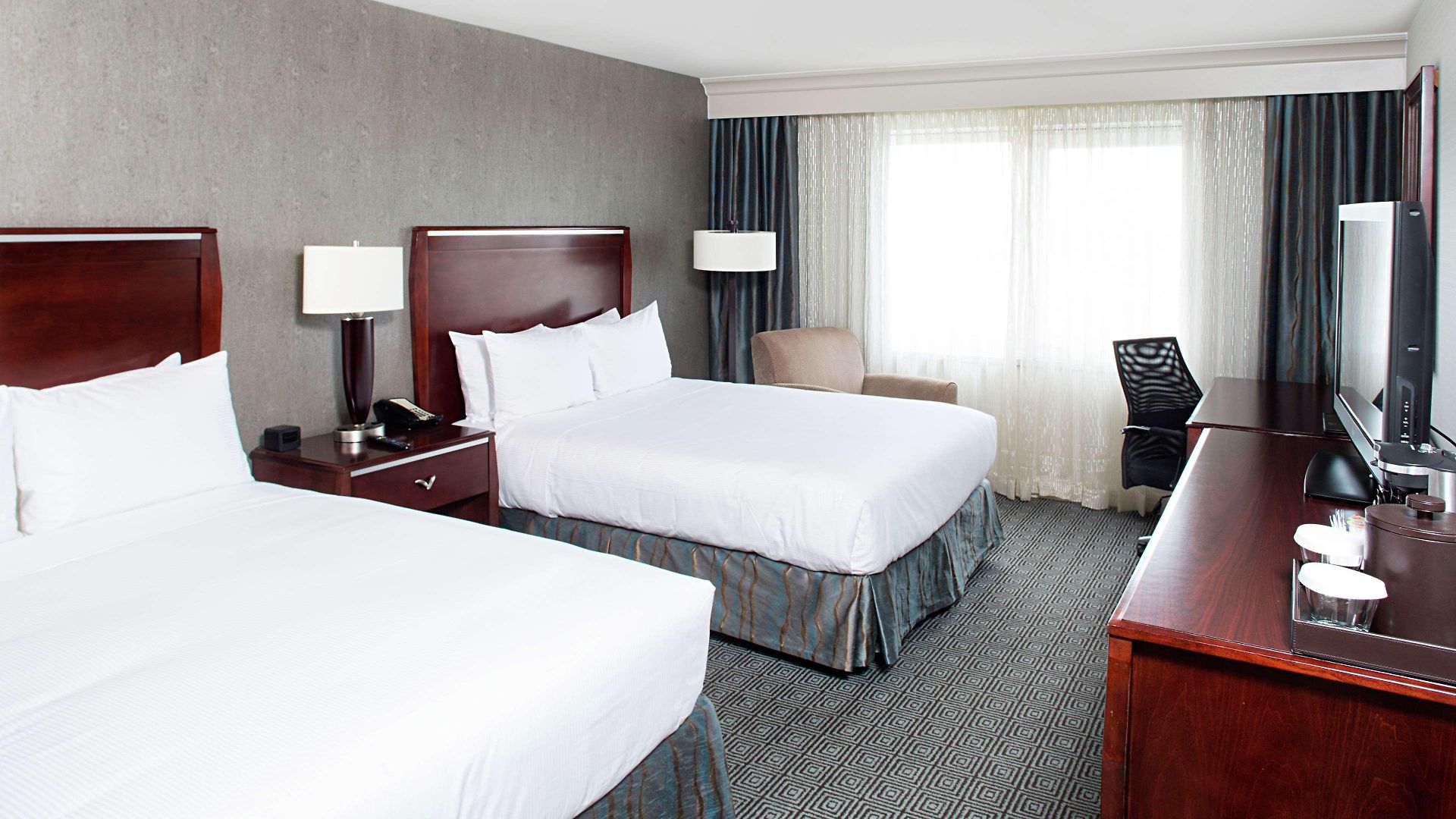 Hilton Jfk Airport Hotel 3*