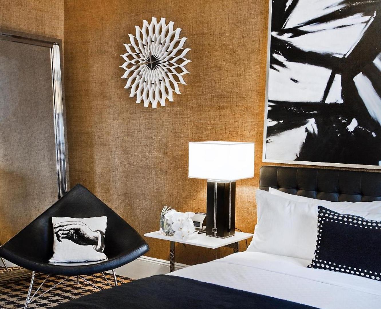 Ameritania At Times Square 4*