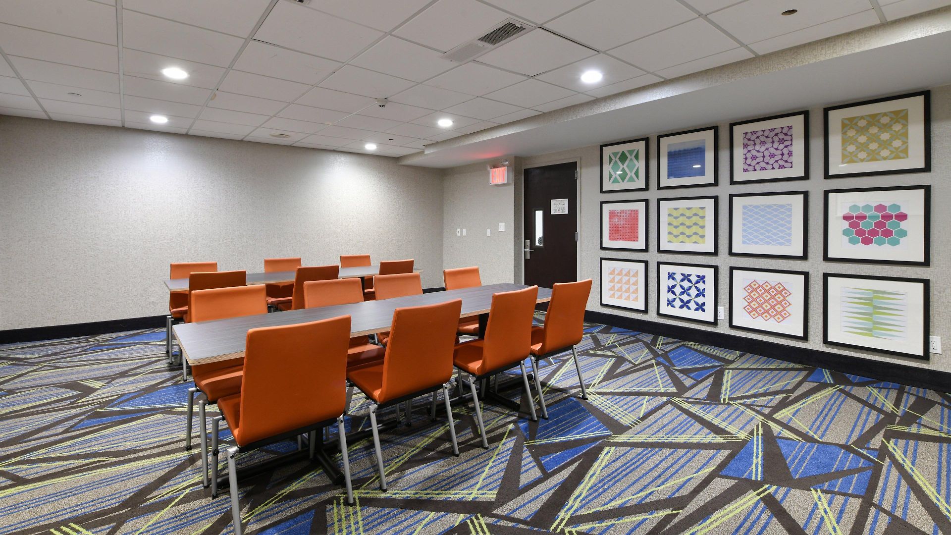 Country & By Radisson, Staten Island Hotel 3*