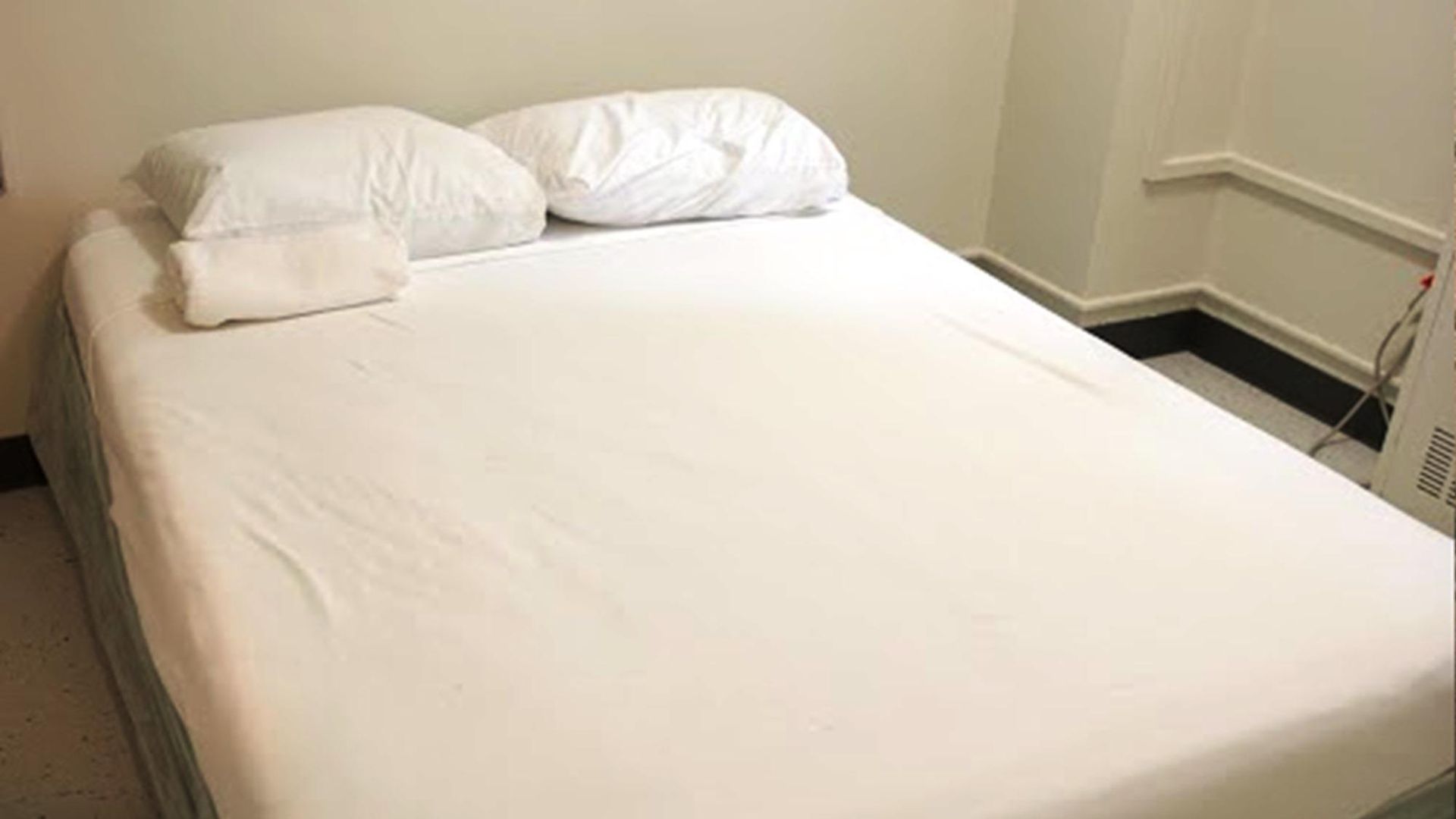 West Side Ymca Hostel *