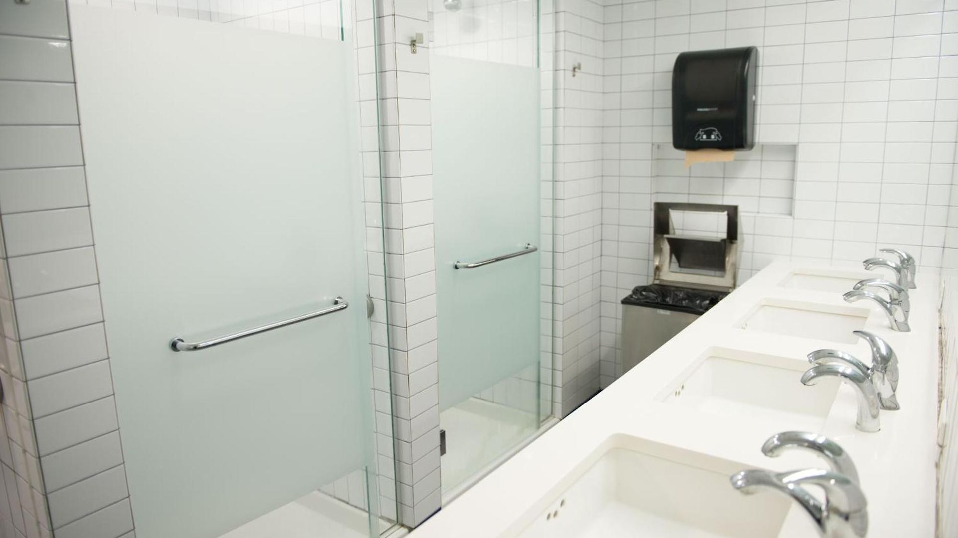 West Side Ymca Hostel *
