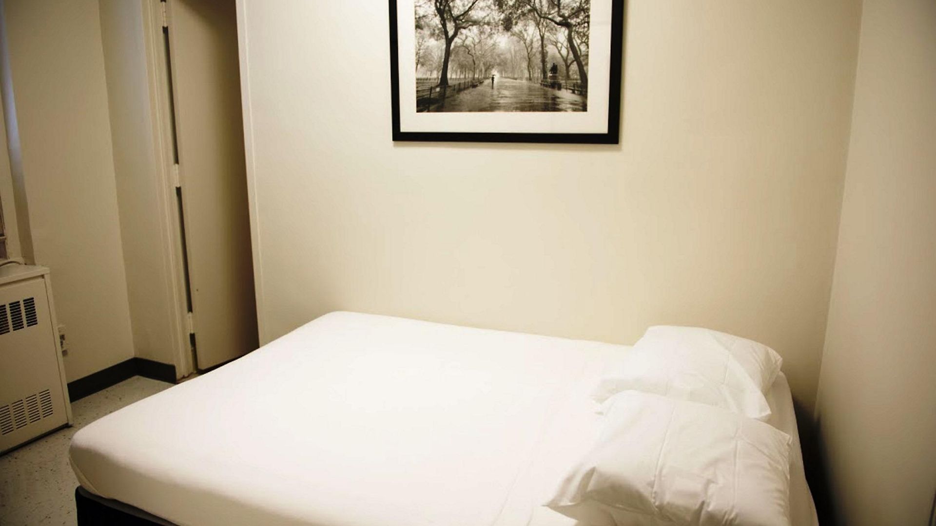 Hostel West Side Ymca