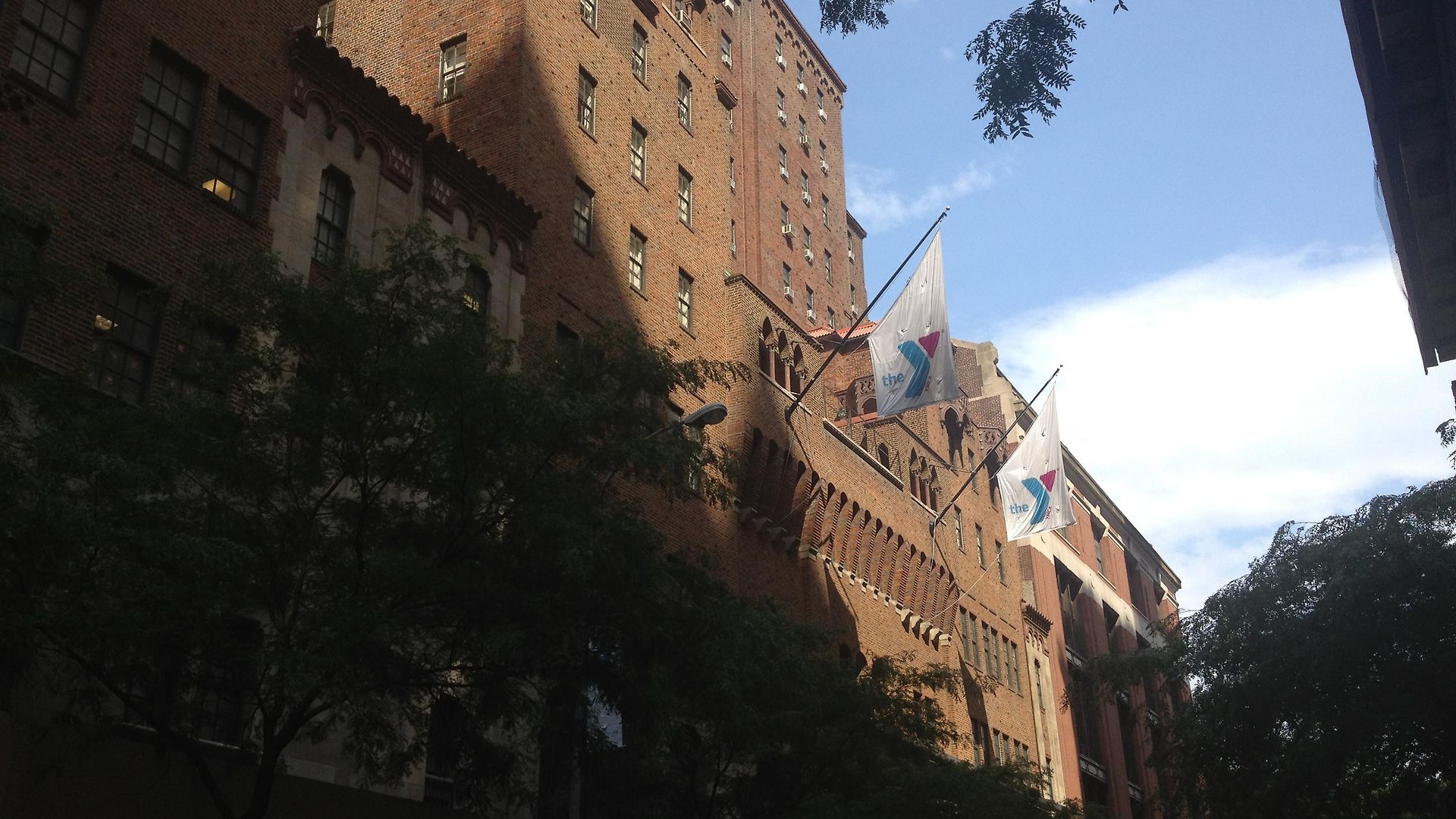 West Side Ymca Hostel *