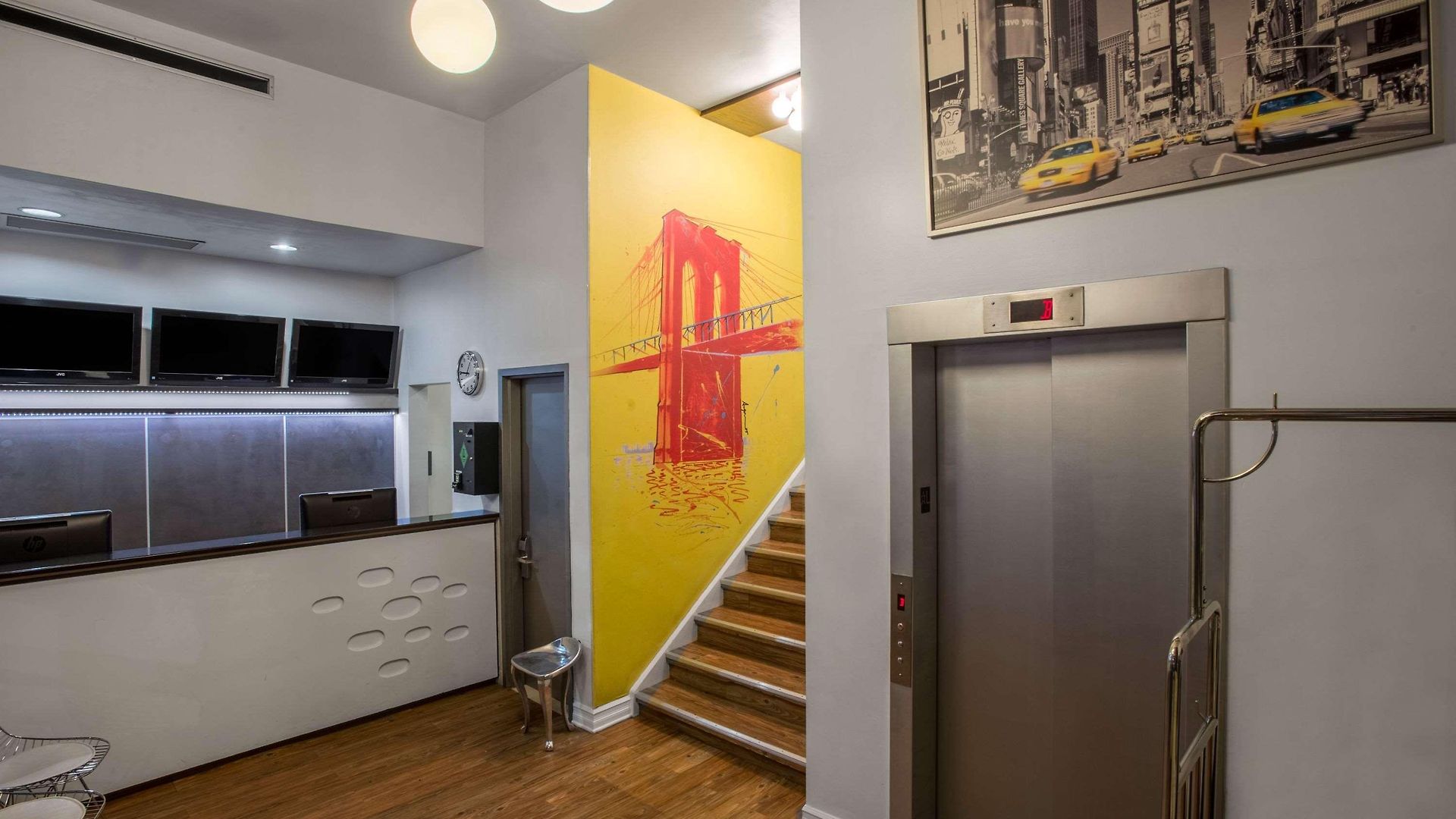Super 8 By Wyndham Brooklyn / Park Slope Hotel New York