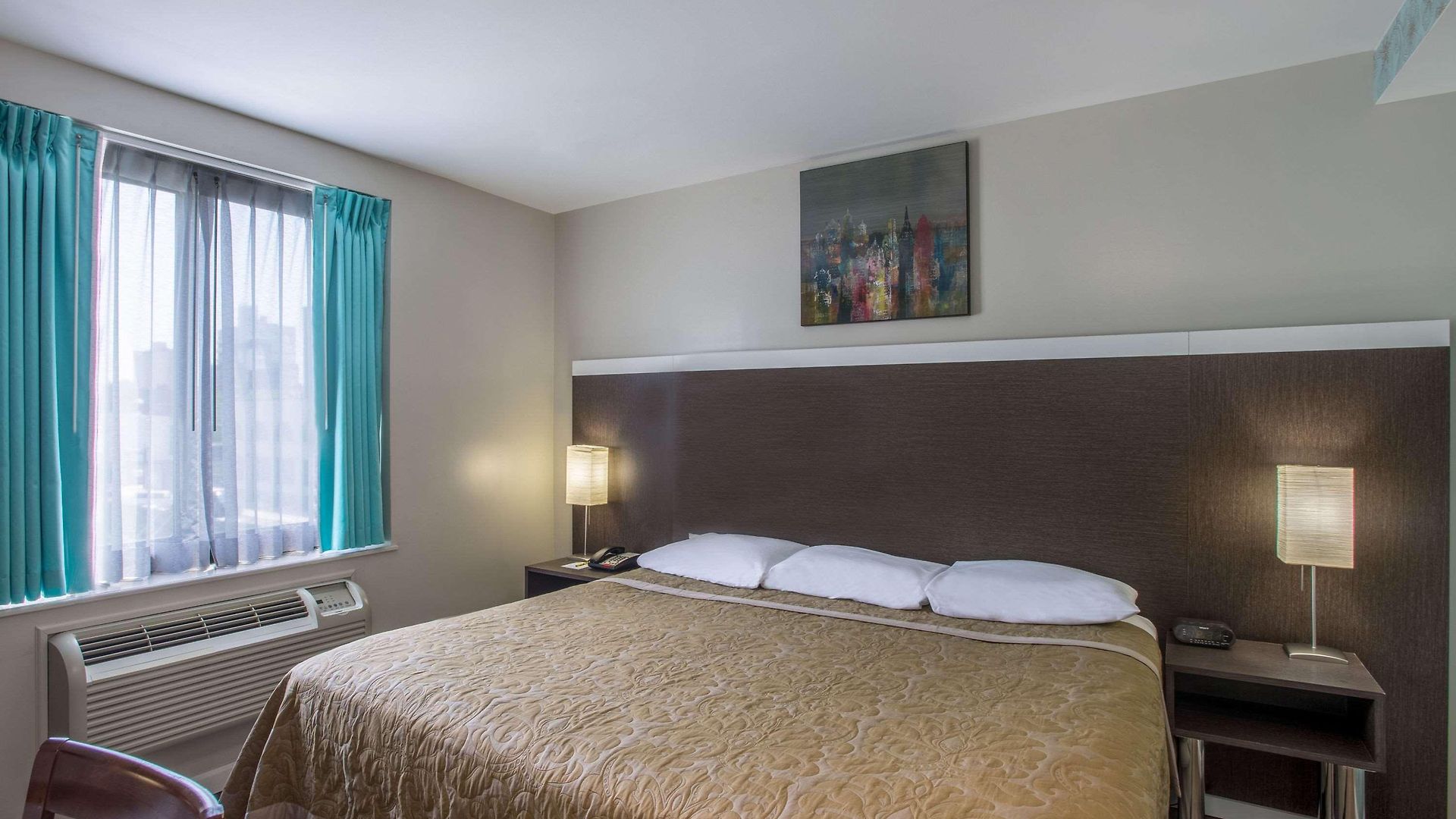 Super 8 By Wyndham Brooklyn / Park Slope