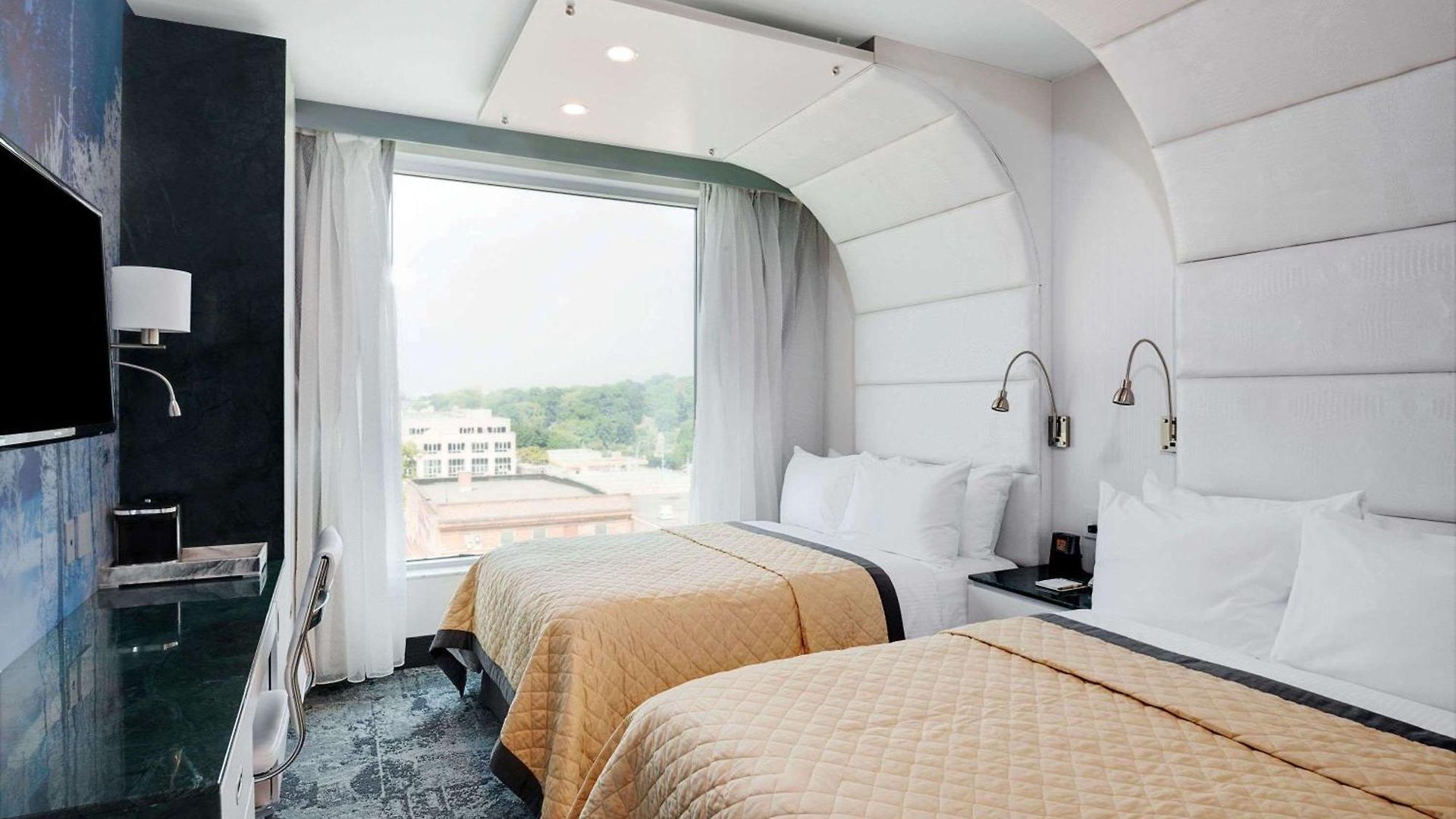 Hotel Wyndham Garden Brooklyn Sunset Park 4*