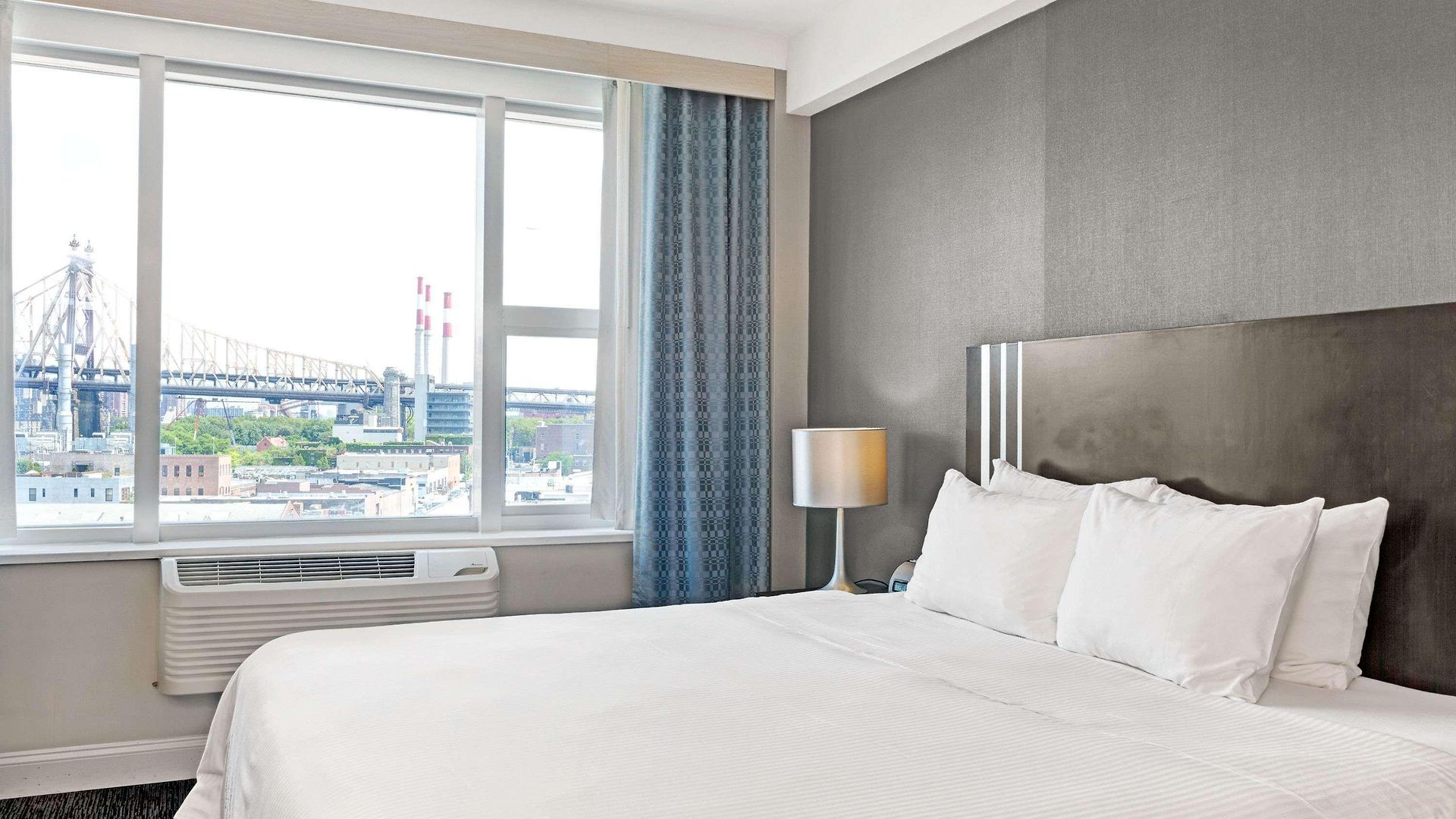 Hotel Wyndham Garden Long Island New York