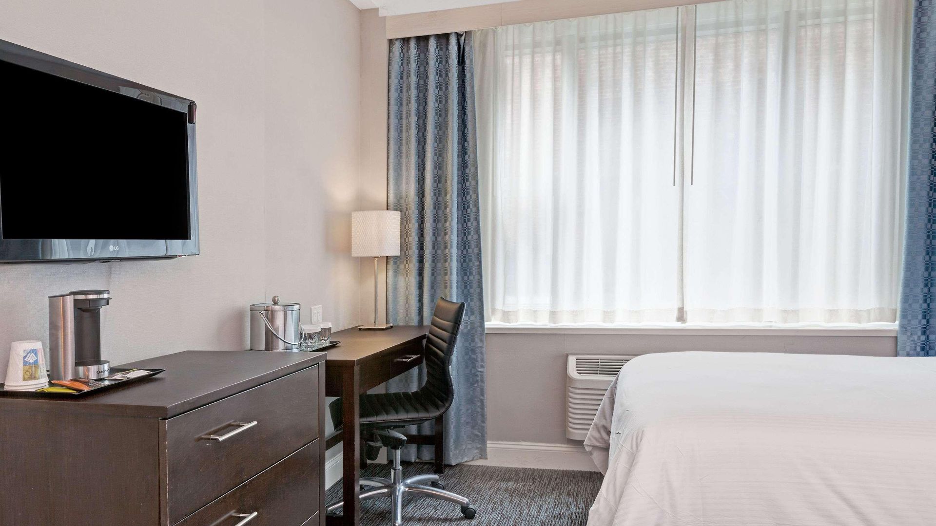 Wyndham Garden Long Island