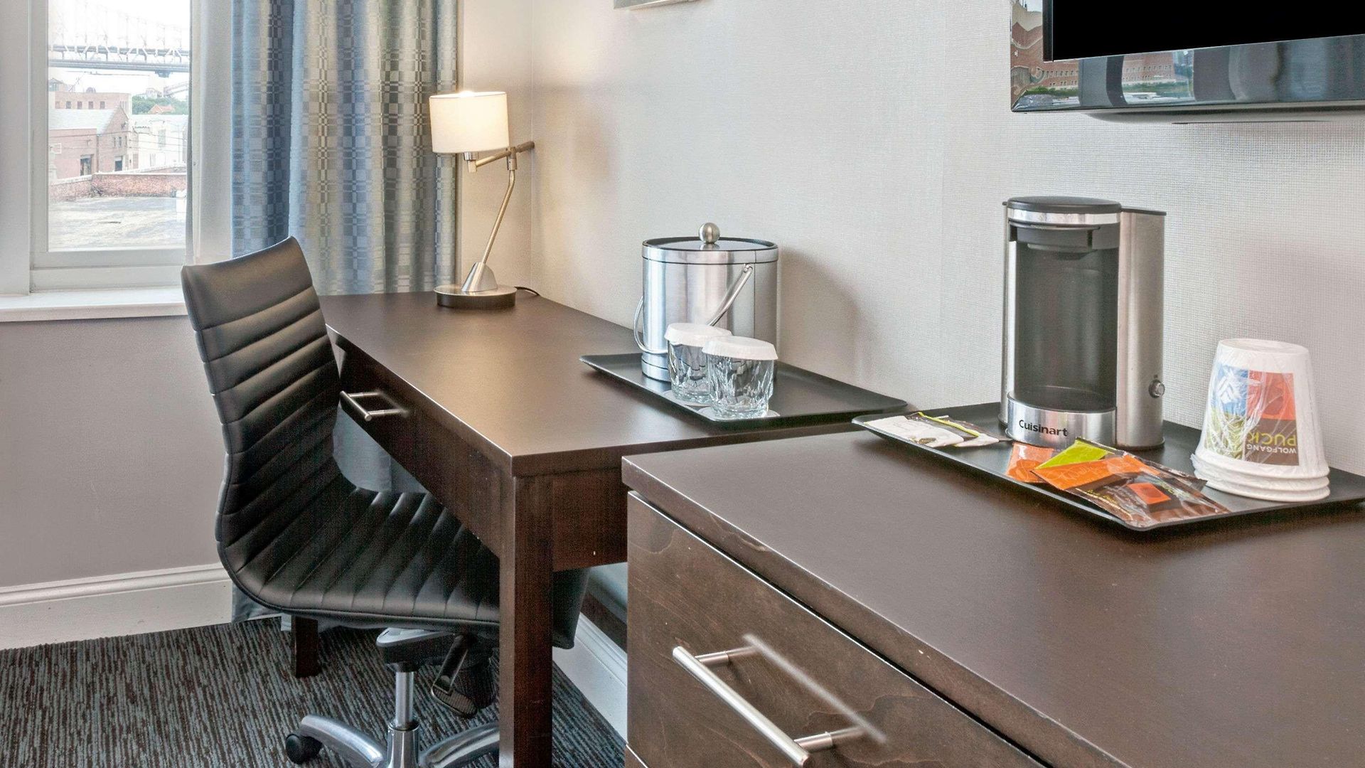 Wyndham Garden Long Island Hotel New York
