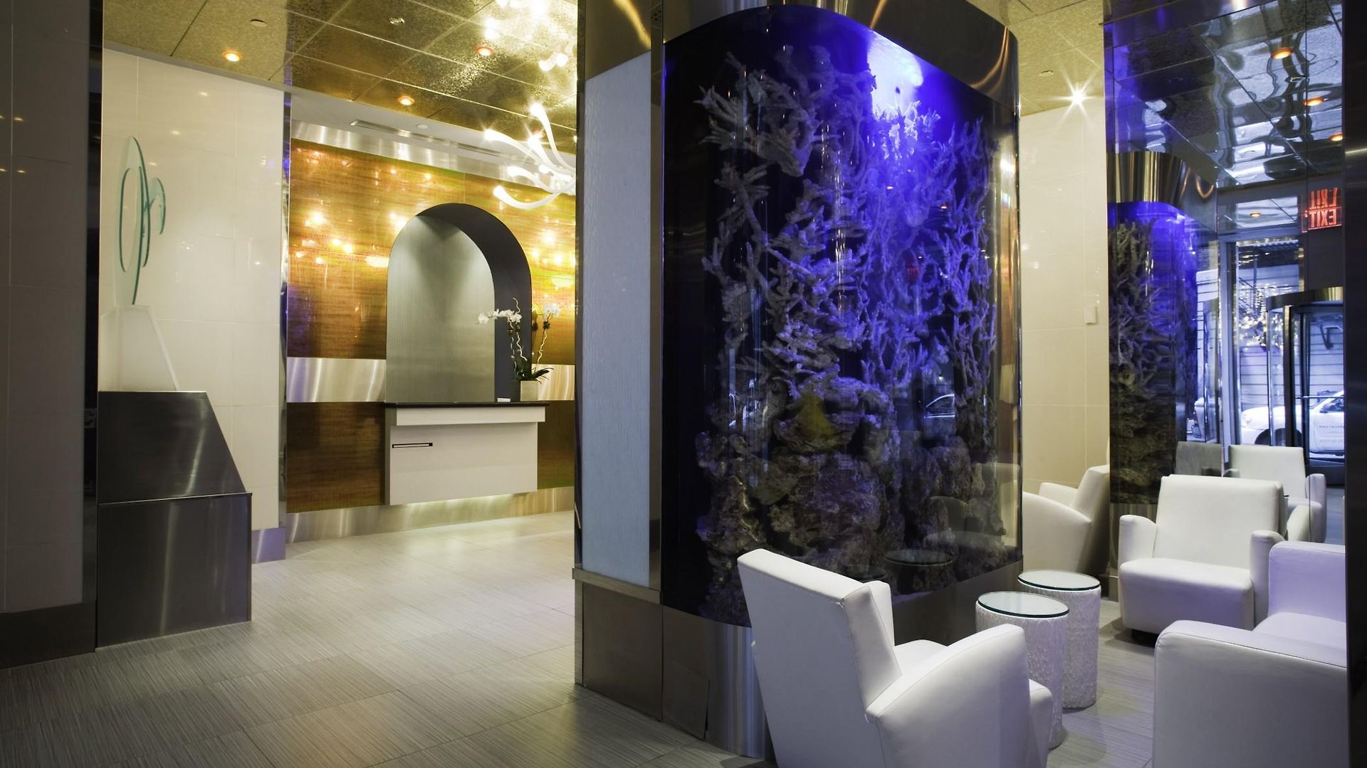 Oyo Times Square Hotel 4*