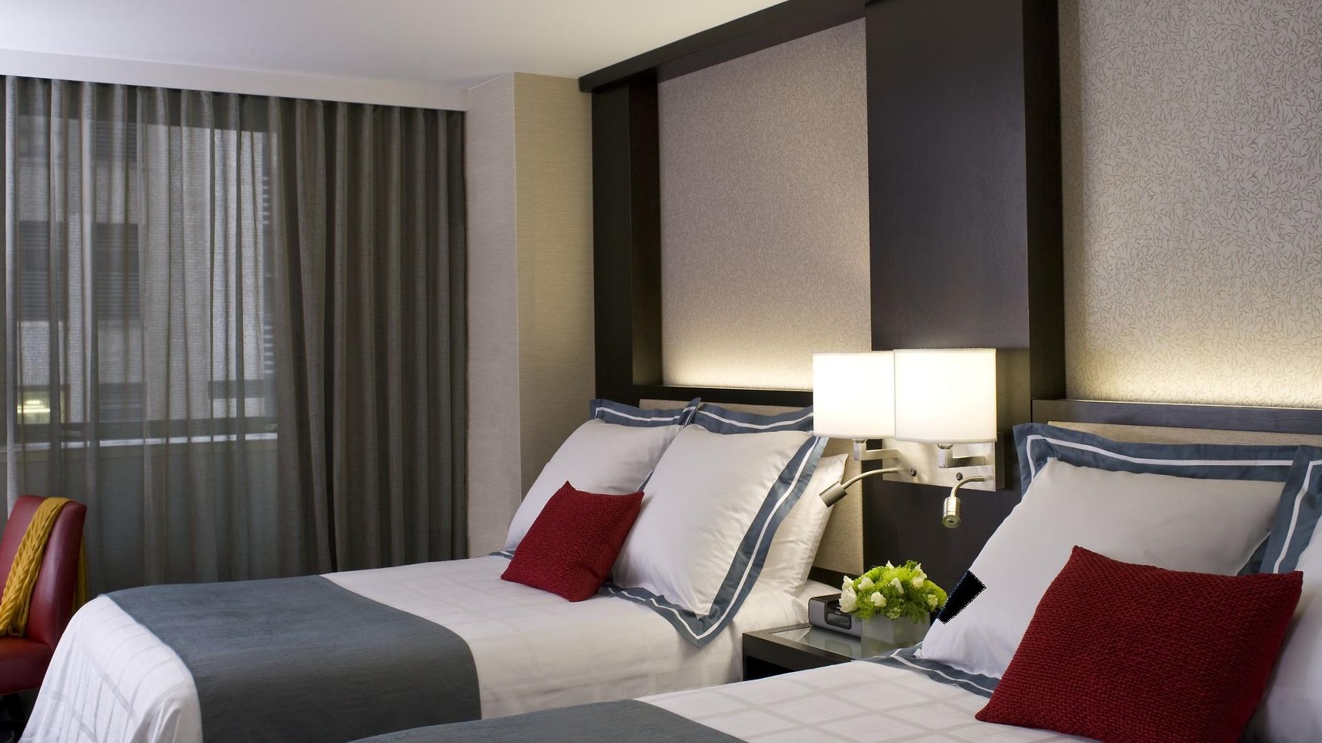 Courtyard By Marriott Times Square West Hotel 3*