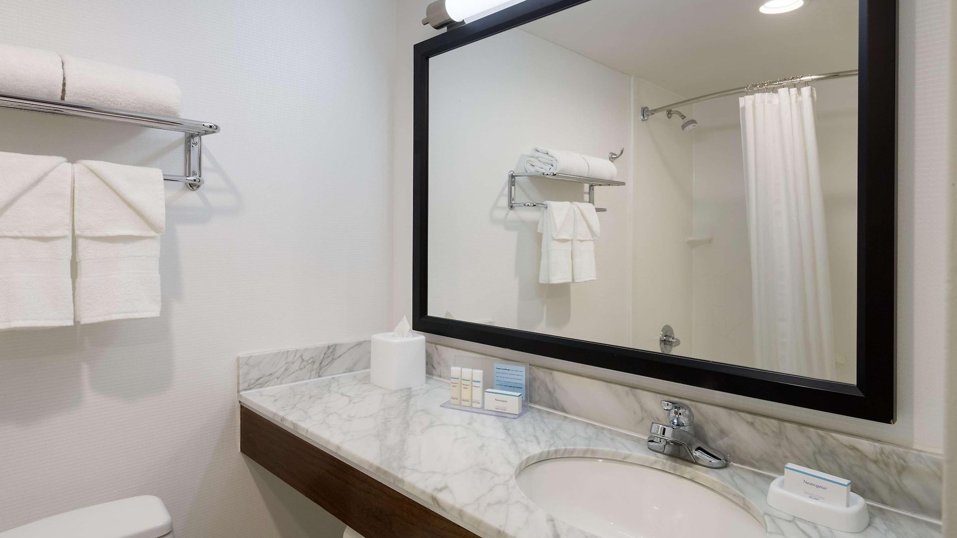 Hotel Hampton Manhattan-seaport-financial District New York