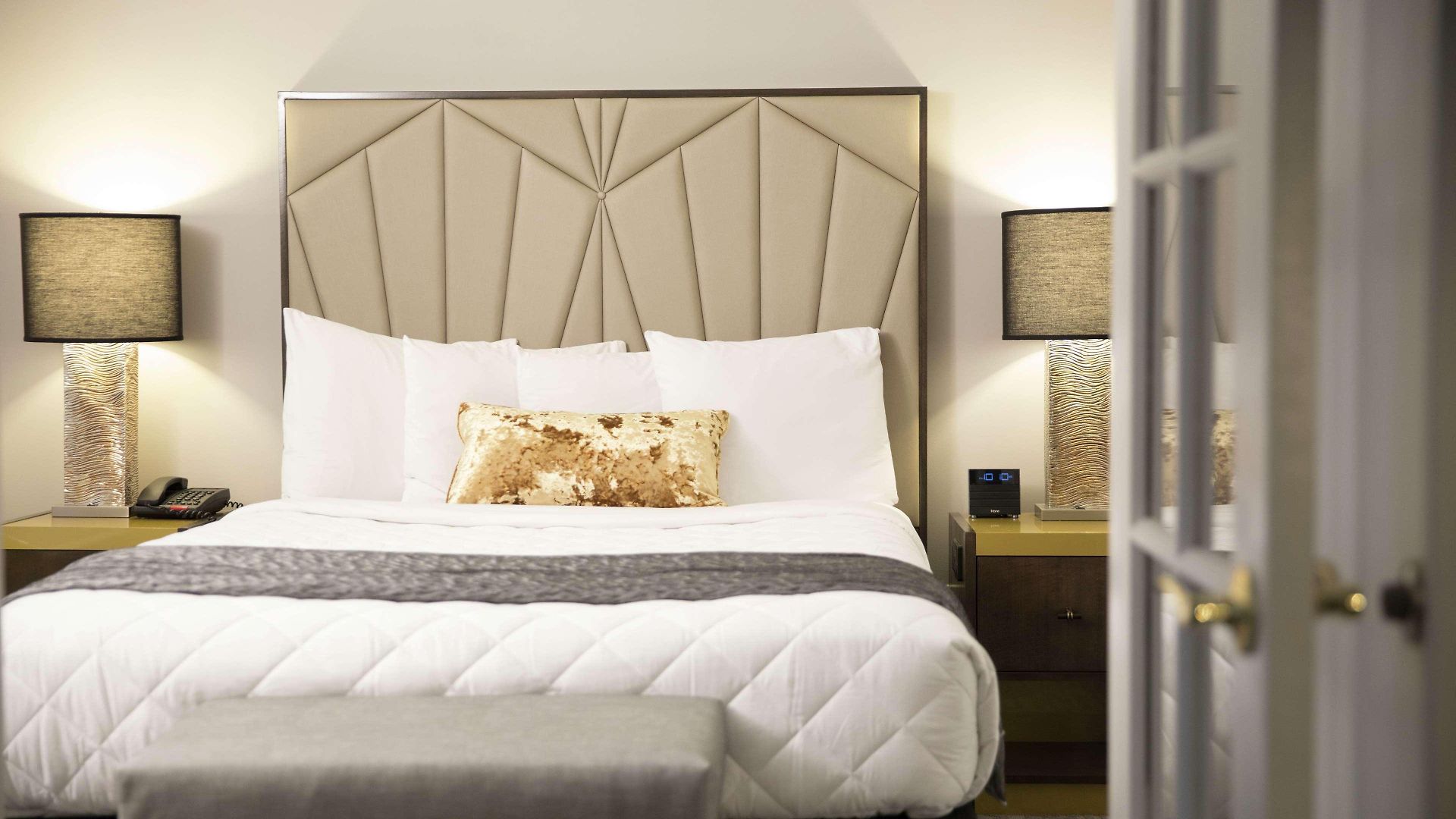 Martinique On Broadway, Curio Collection By Hilton 4* New York