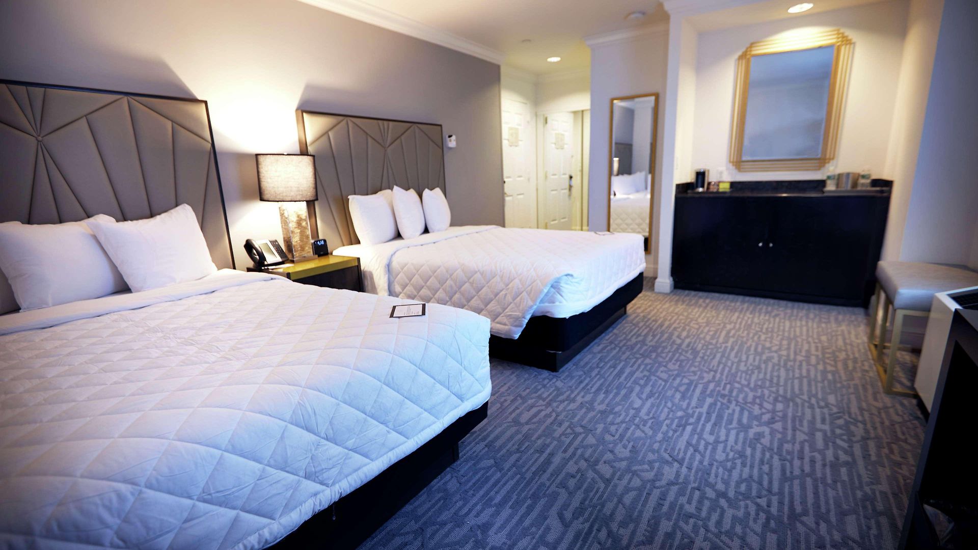 Martinique On Broadway, Curio Collection By Hilton 4* New York
