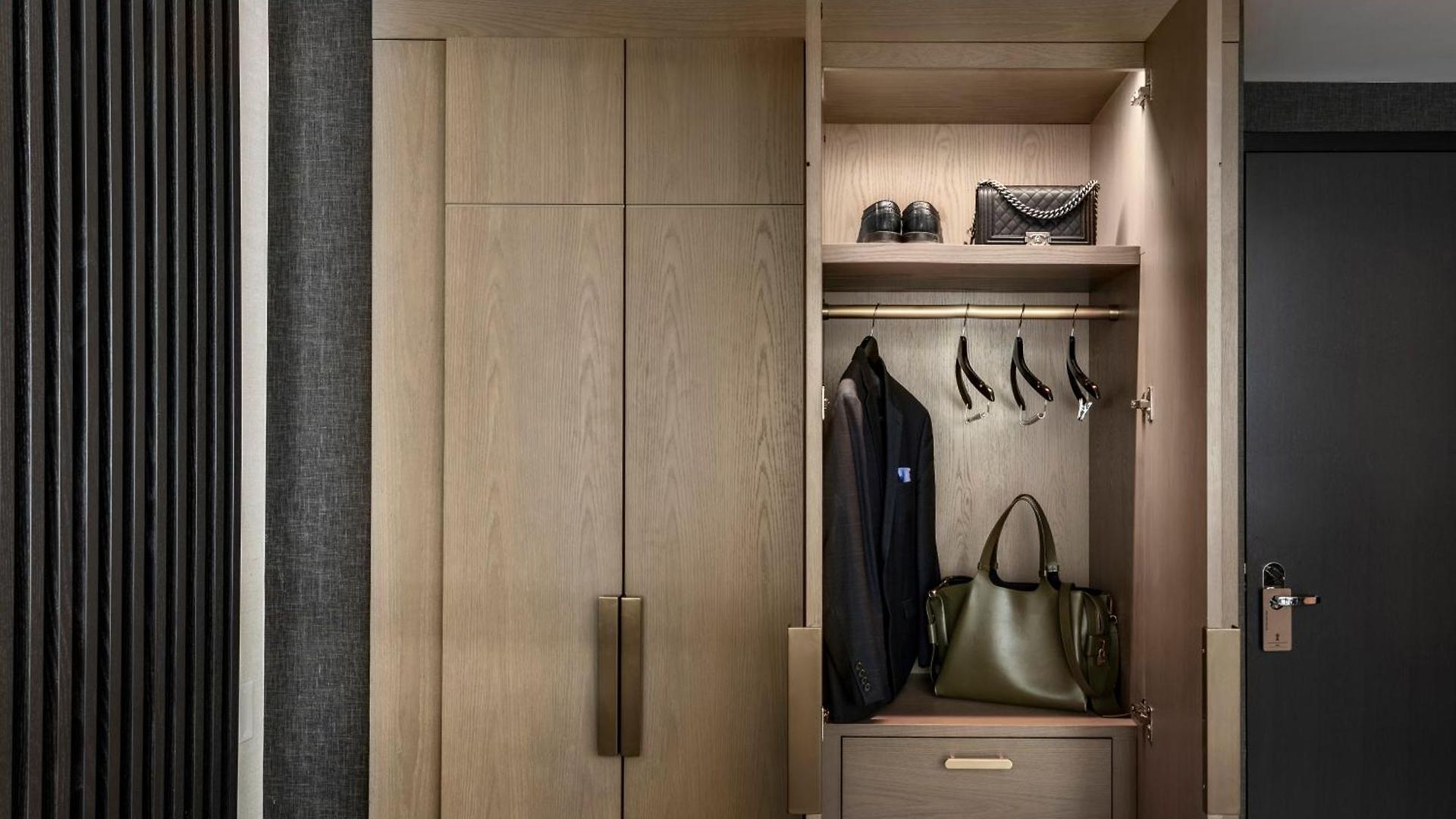 Thompson Park New York, By Hyatt New York