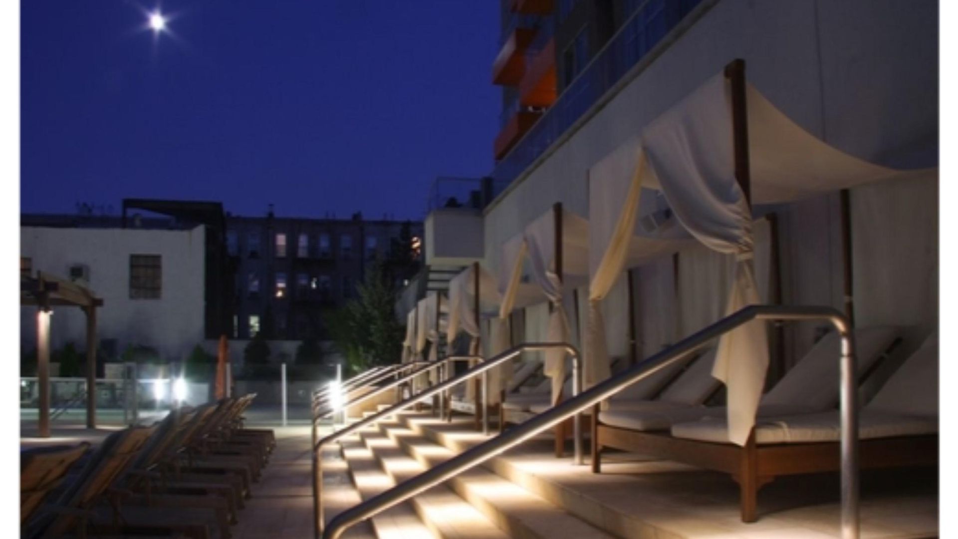 Coda Williamsburg 4*