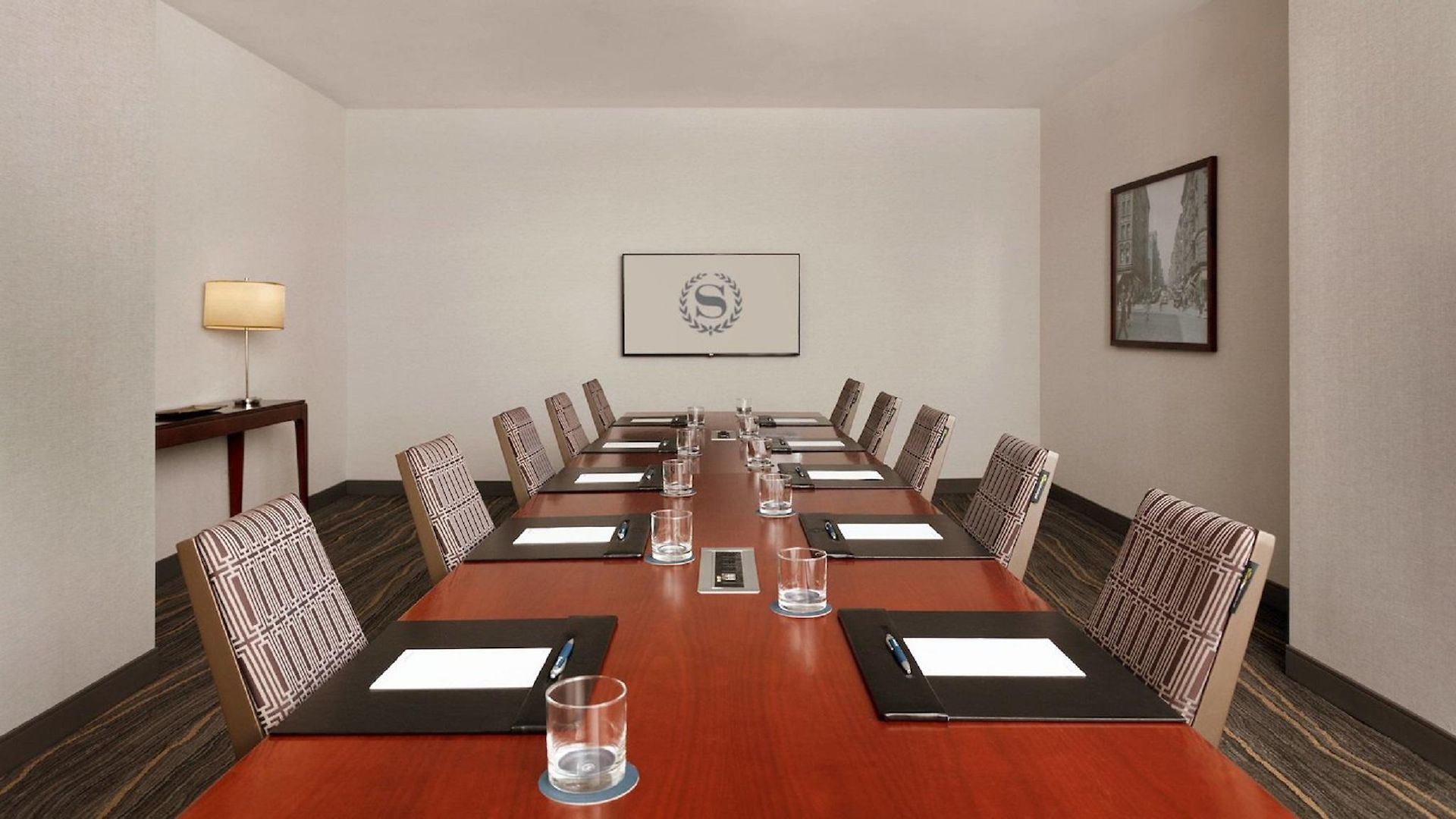 Sheraton Tribeca 4*