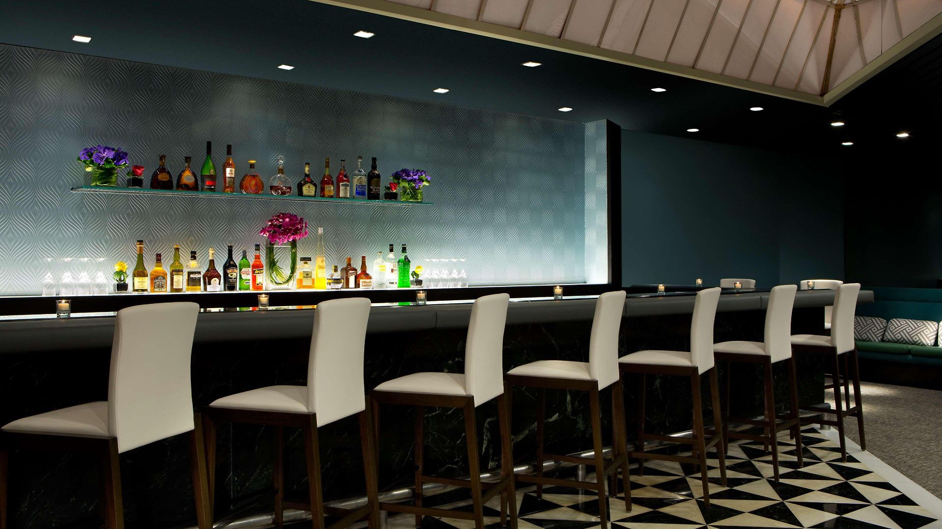 Hotel Millennium Hilton One Un Plaza 4*