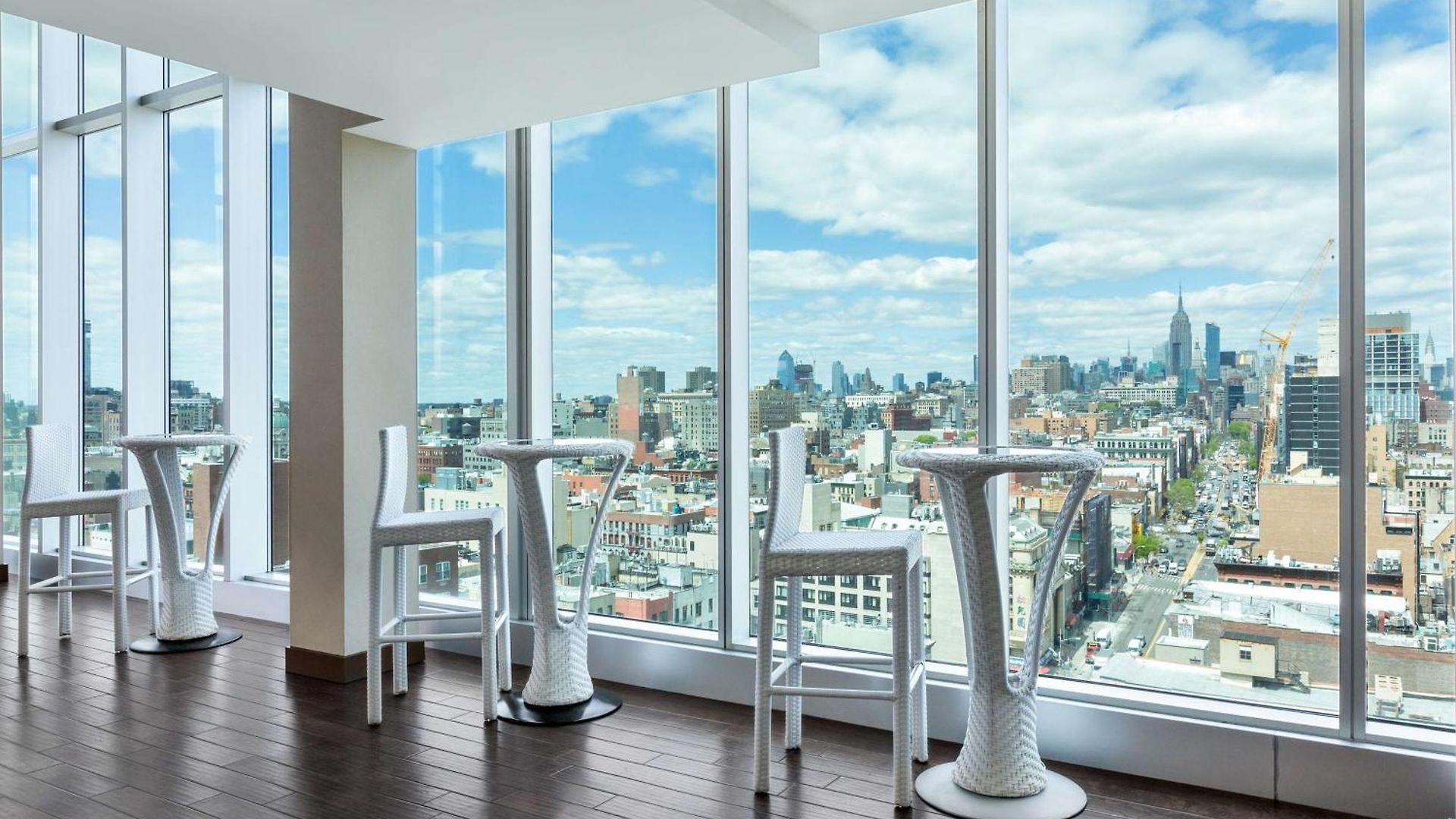 Hotel Wyndham Garden Chinatown 4*