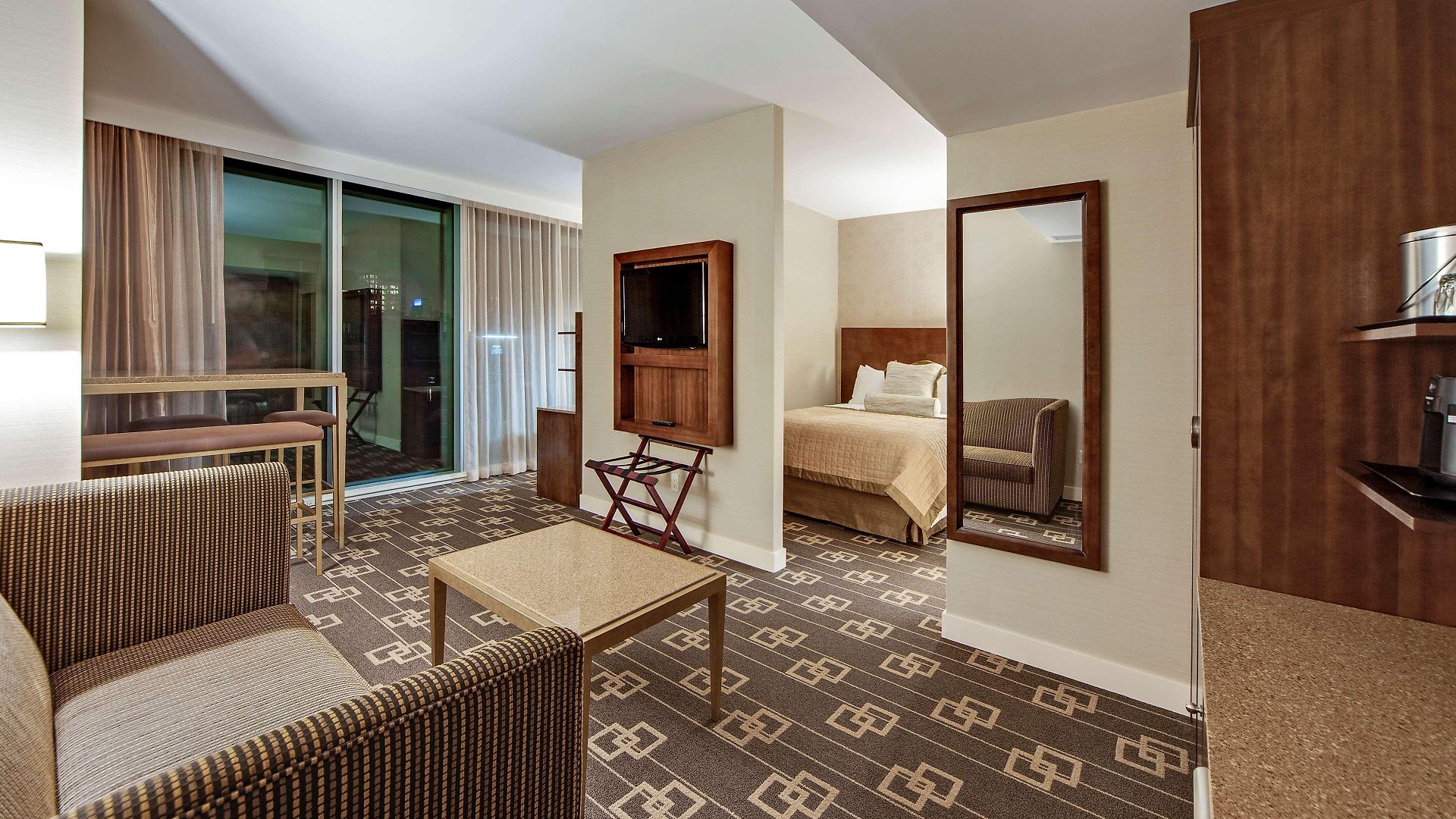 Wyndham Garden Chinatown