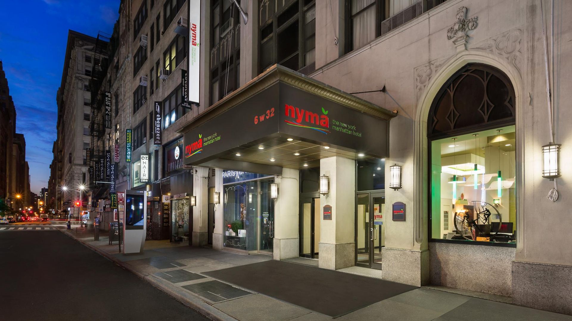Nyma, The Manhattan