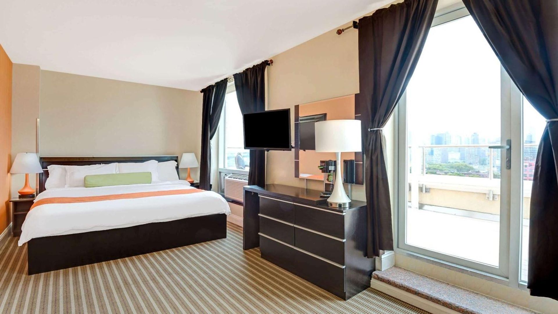 Romana - Nyc 2*