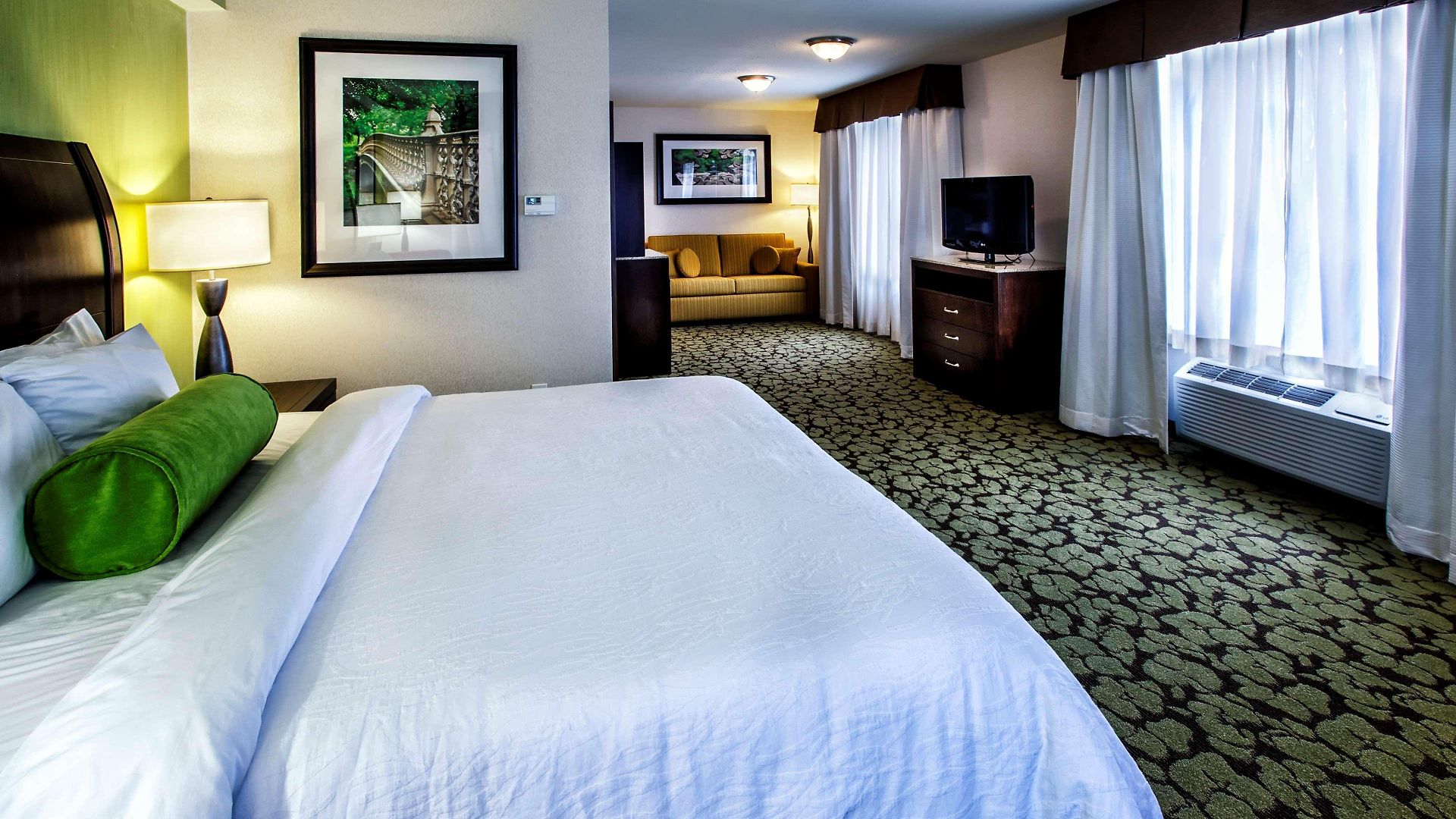 Hotel Hilton Garden New York/staten Island 3*