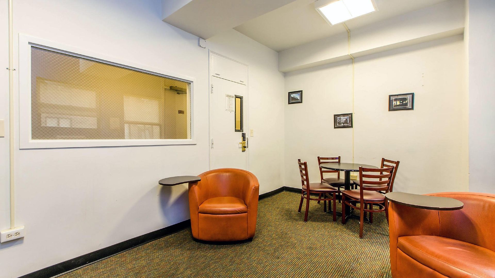 Vanderbilt Ymca Hostel *